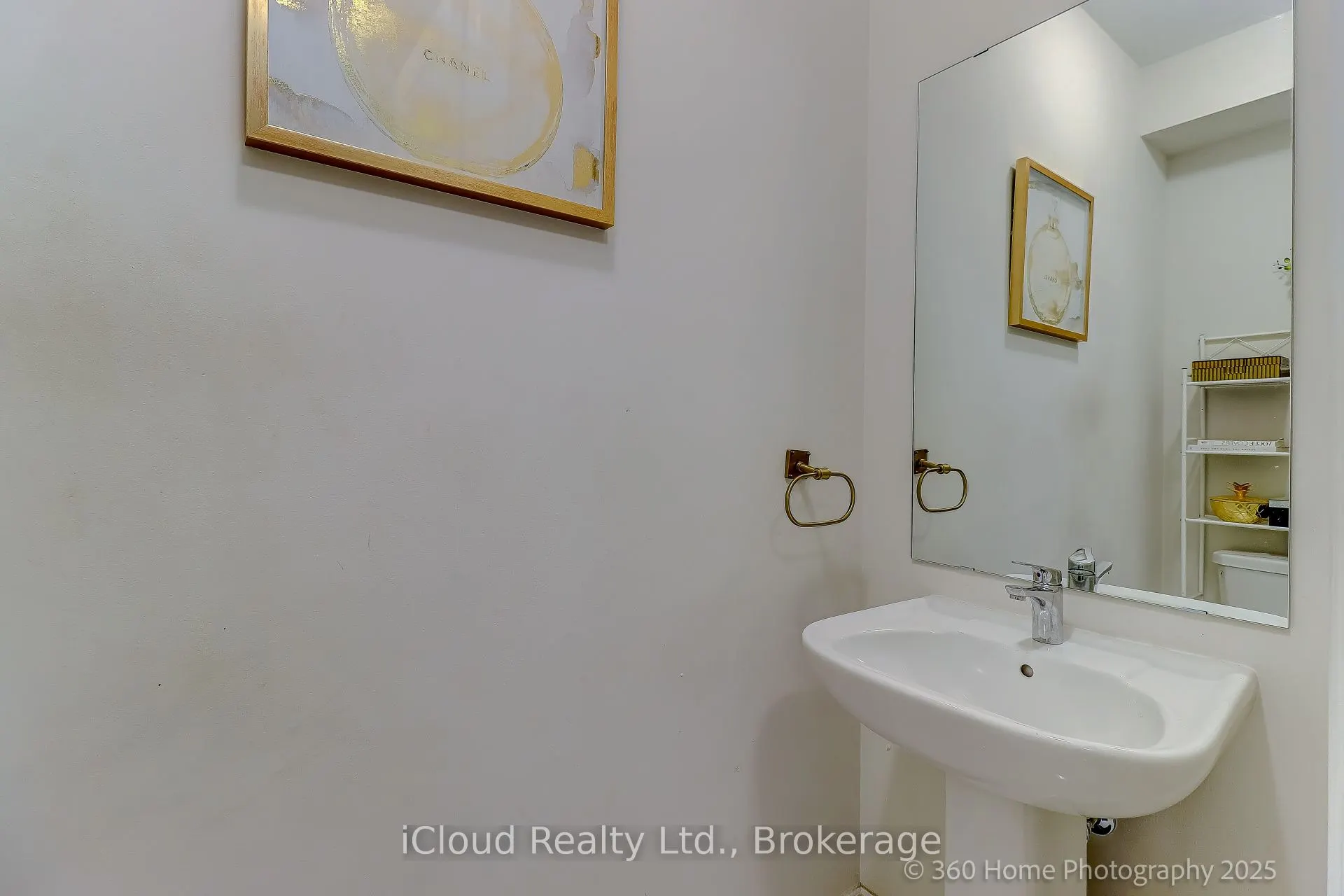 2486 Florentine Place