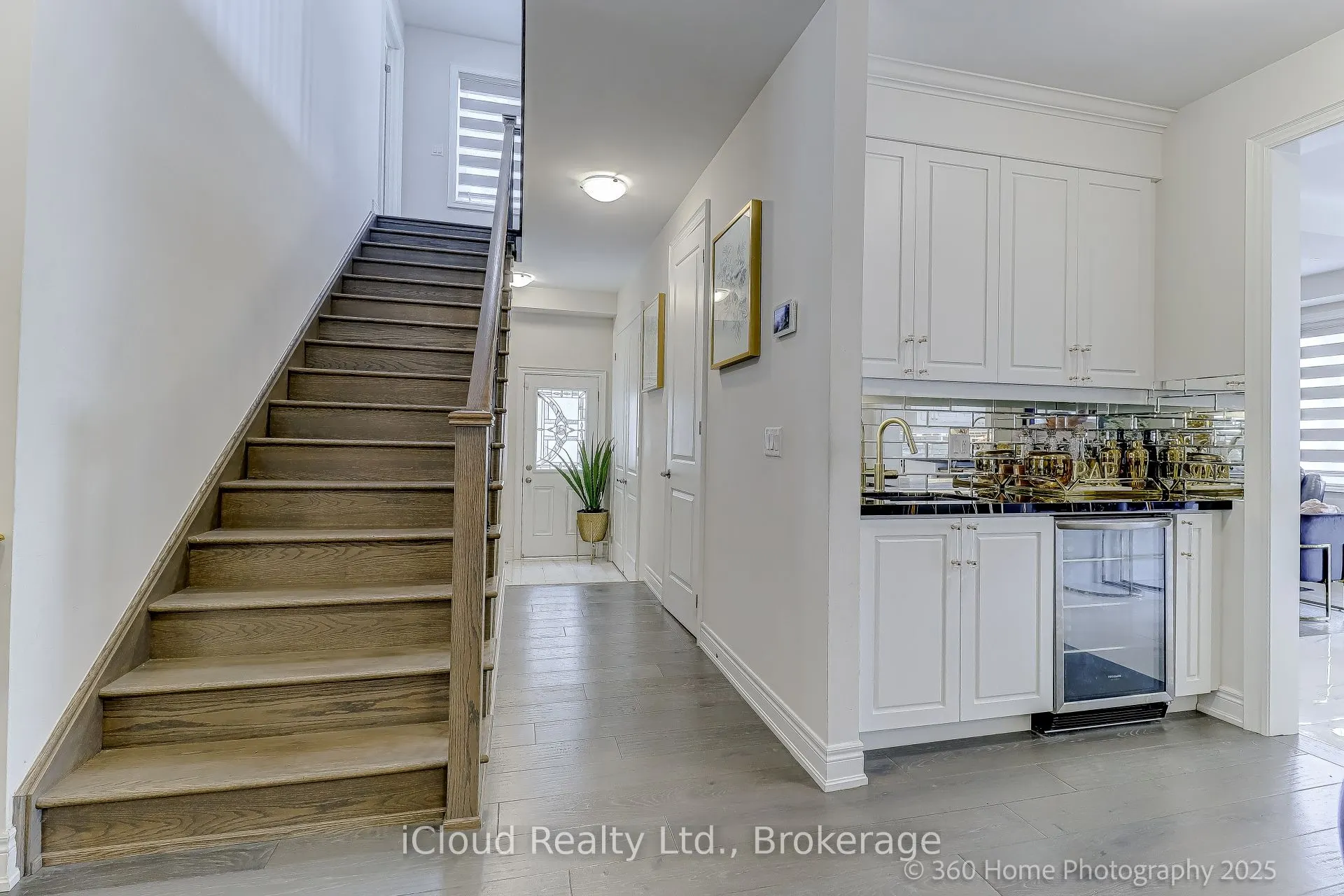 2486 Florentine Place