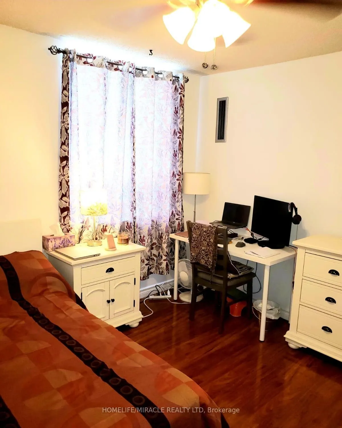 121 Trudelle Street, #814