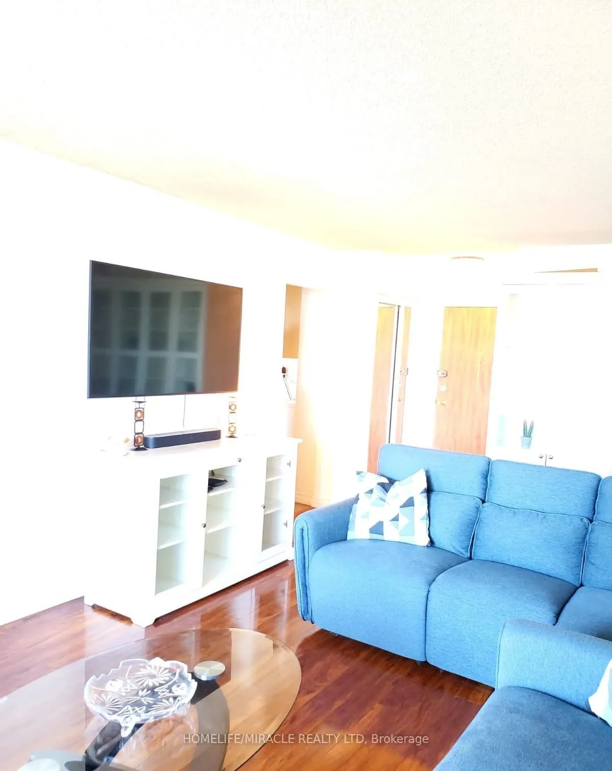 121 Trudelle Street, #814
