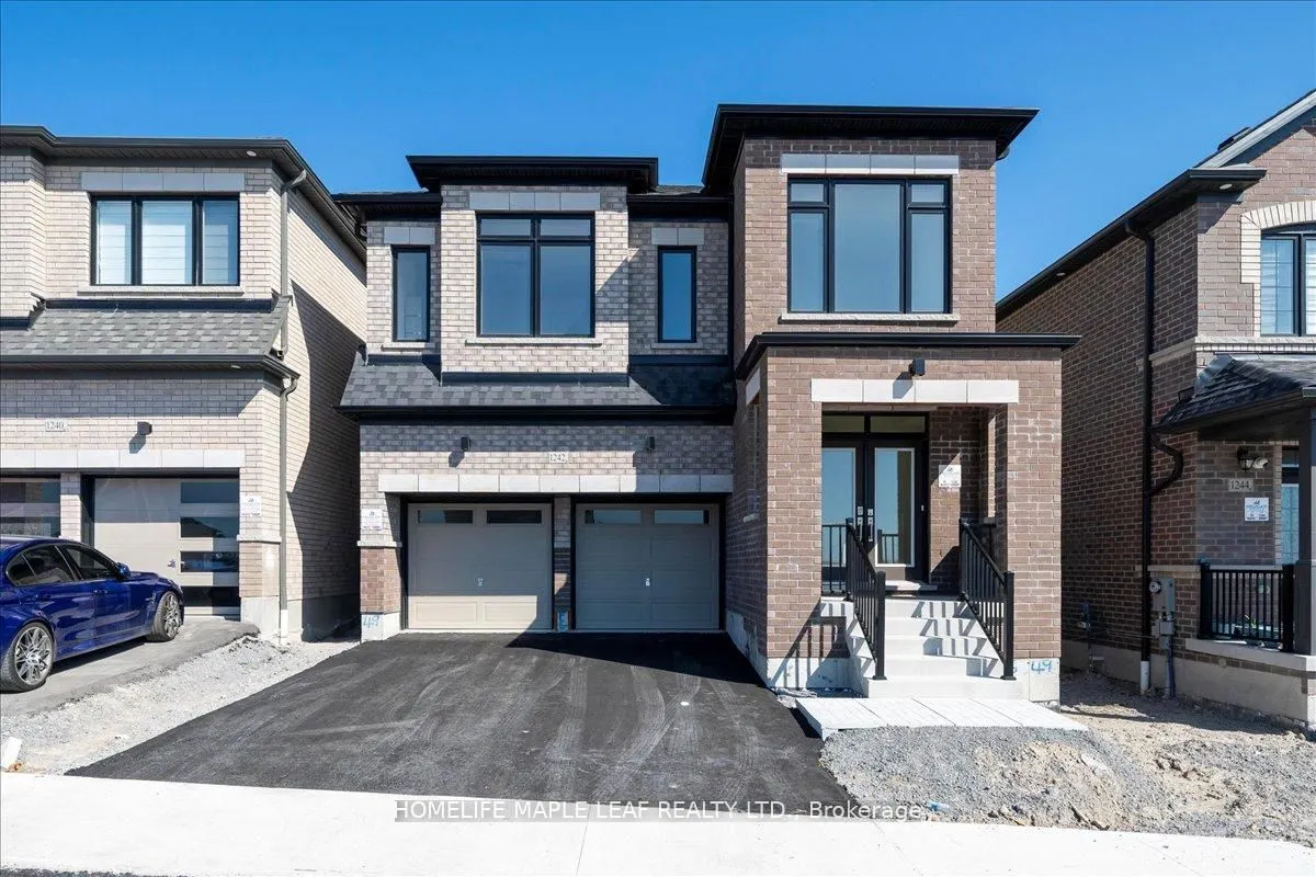 1242 Talisman Manor