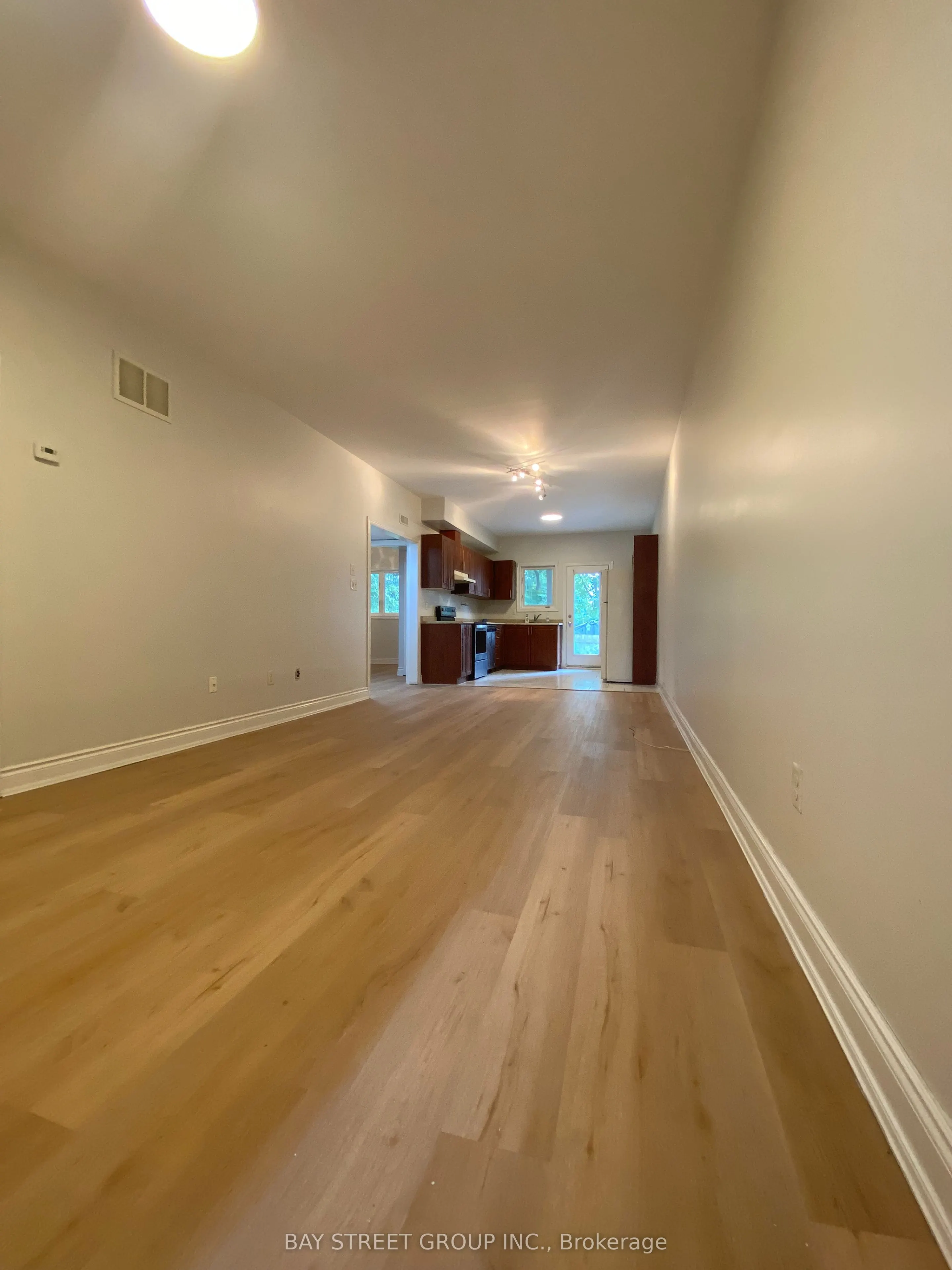 343 Pine Avenue, #lower level