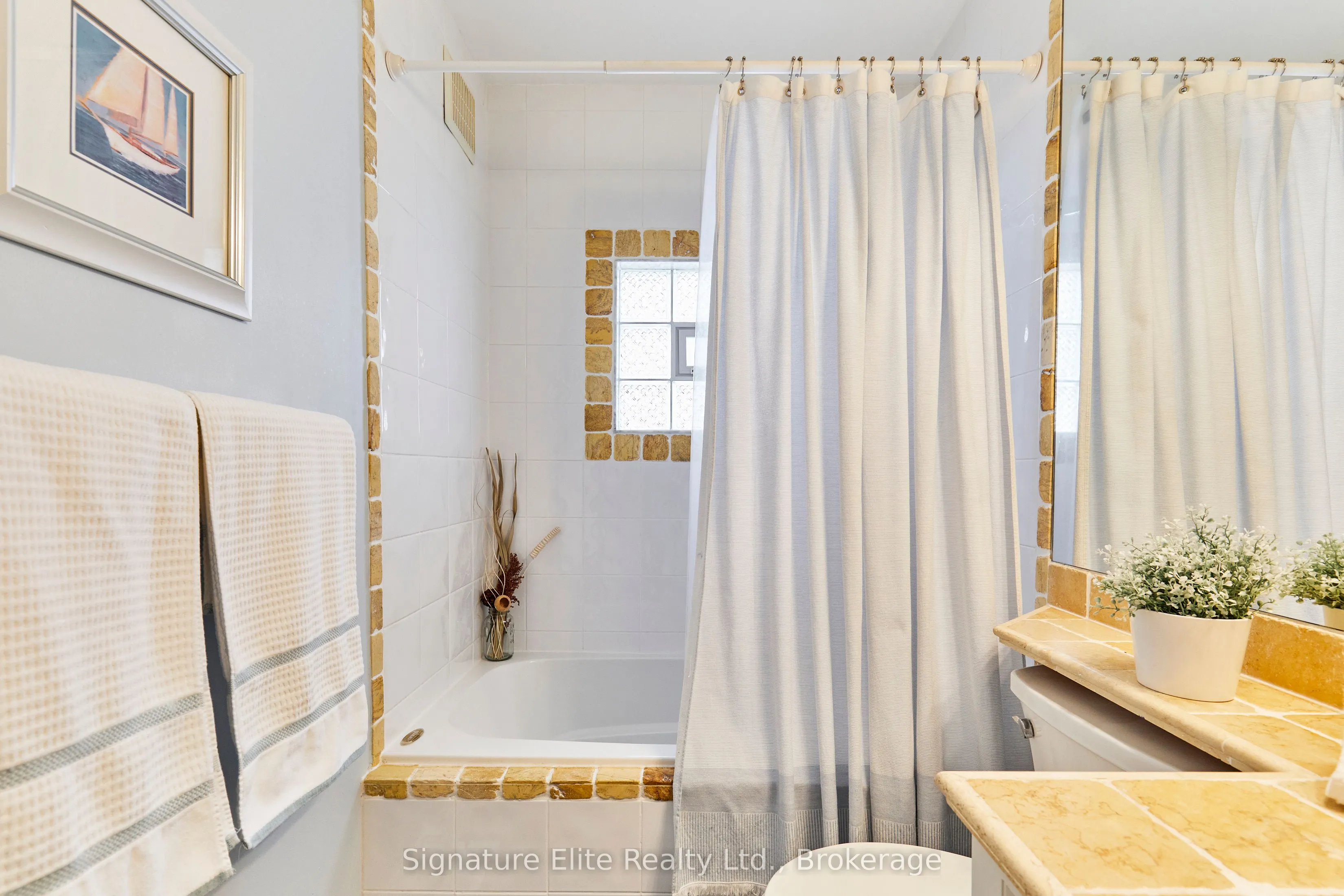 7 Brimley Road S, #14
