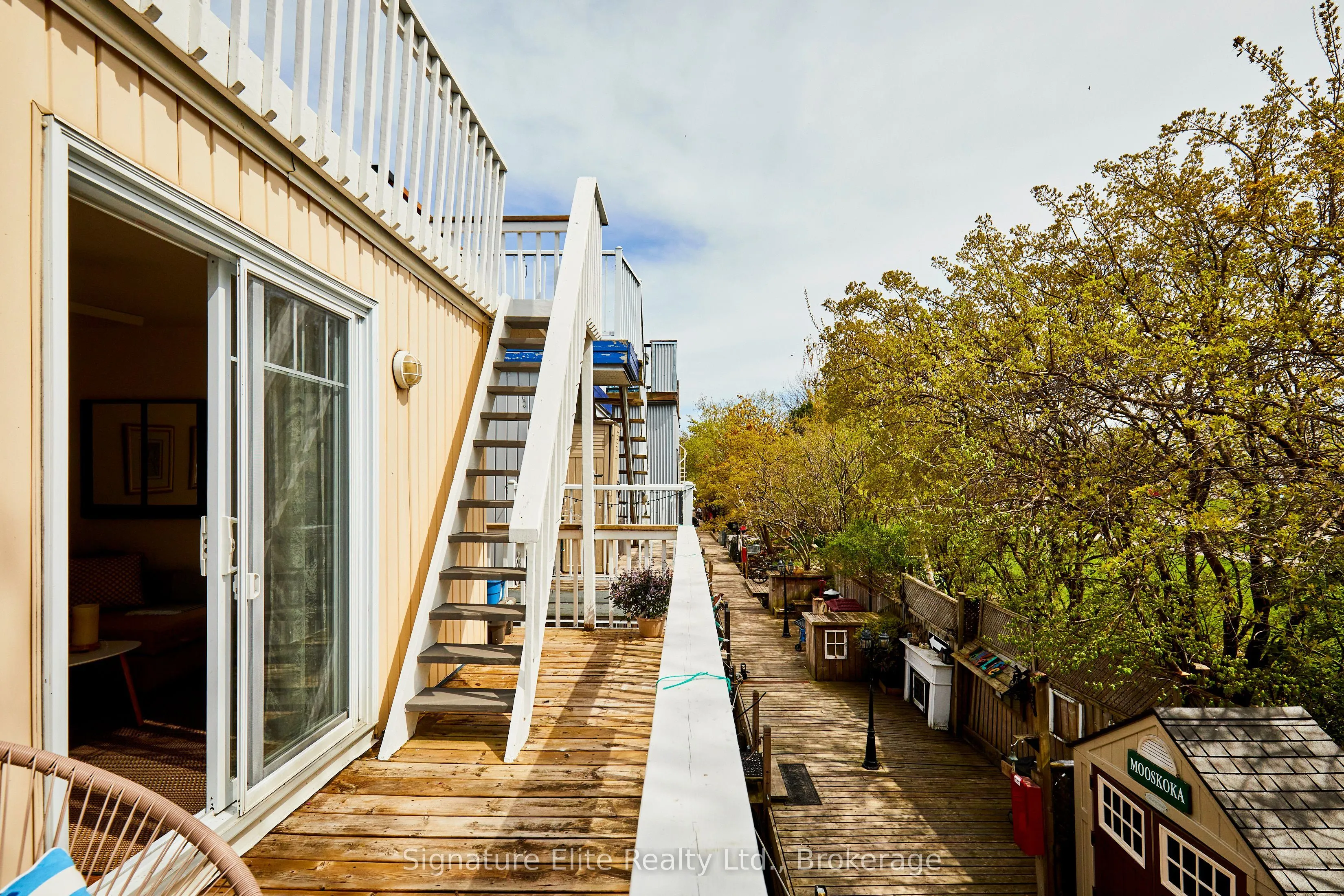 7 Brimley Road S, #14