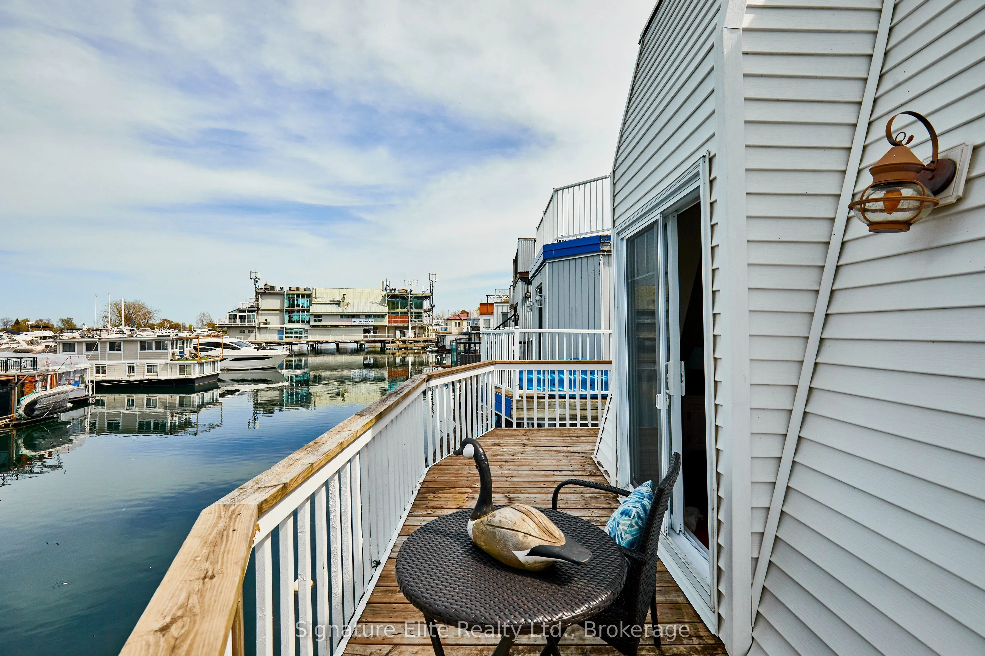 7 Brimley Road S, #14