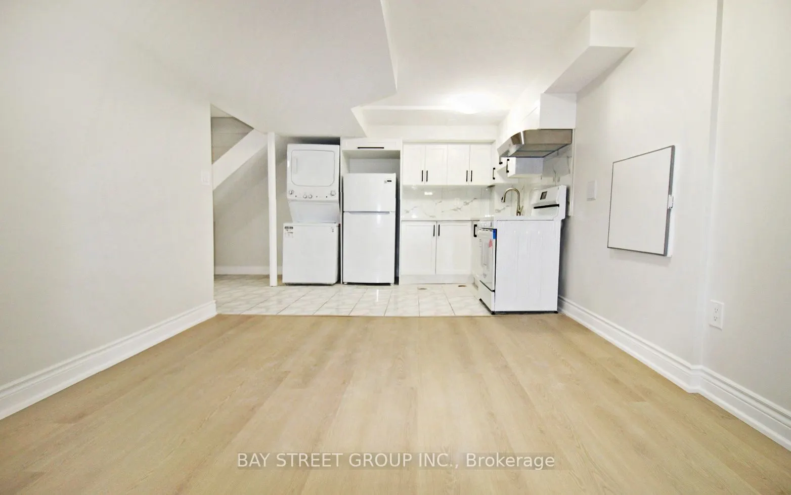 1990 Liverpool Road, #Basement