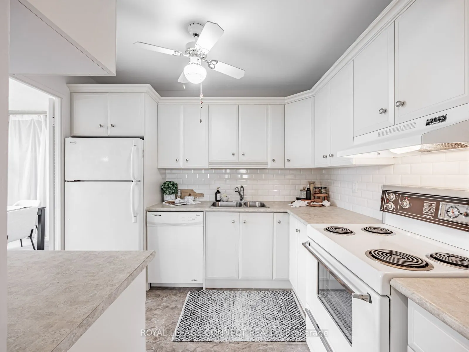 44 Falby Court, #1711