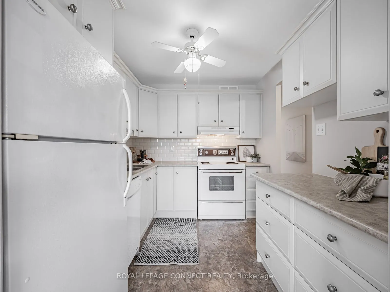 44 Falby Court, #1711