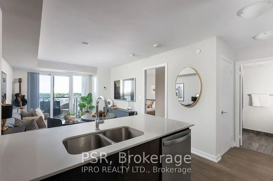 8 Trent Avenue, #1017