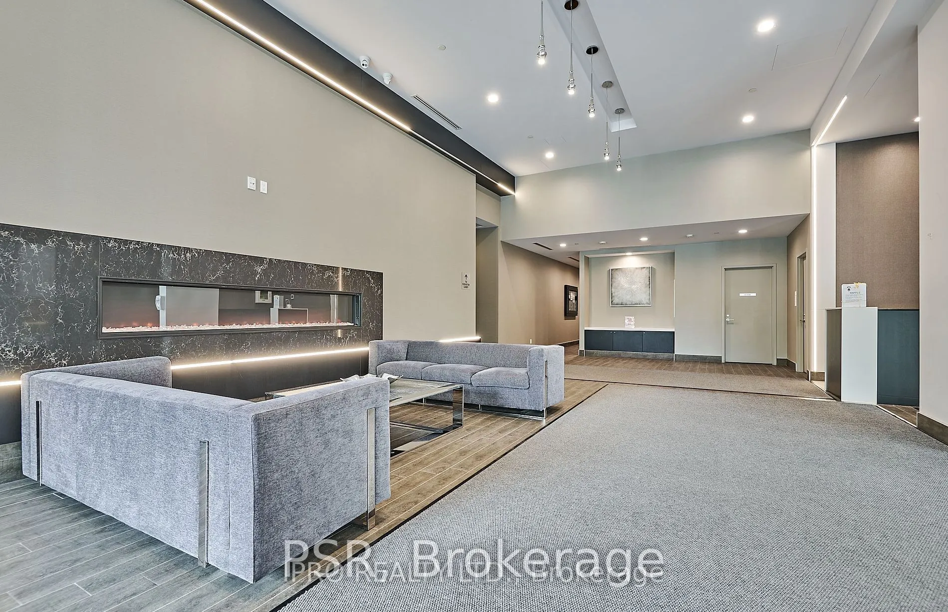8 Trent Avenue, #1017