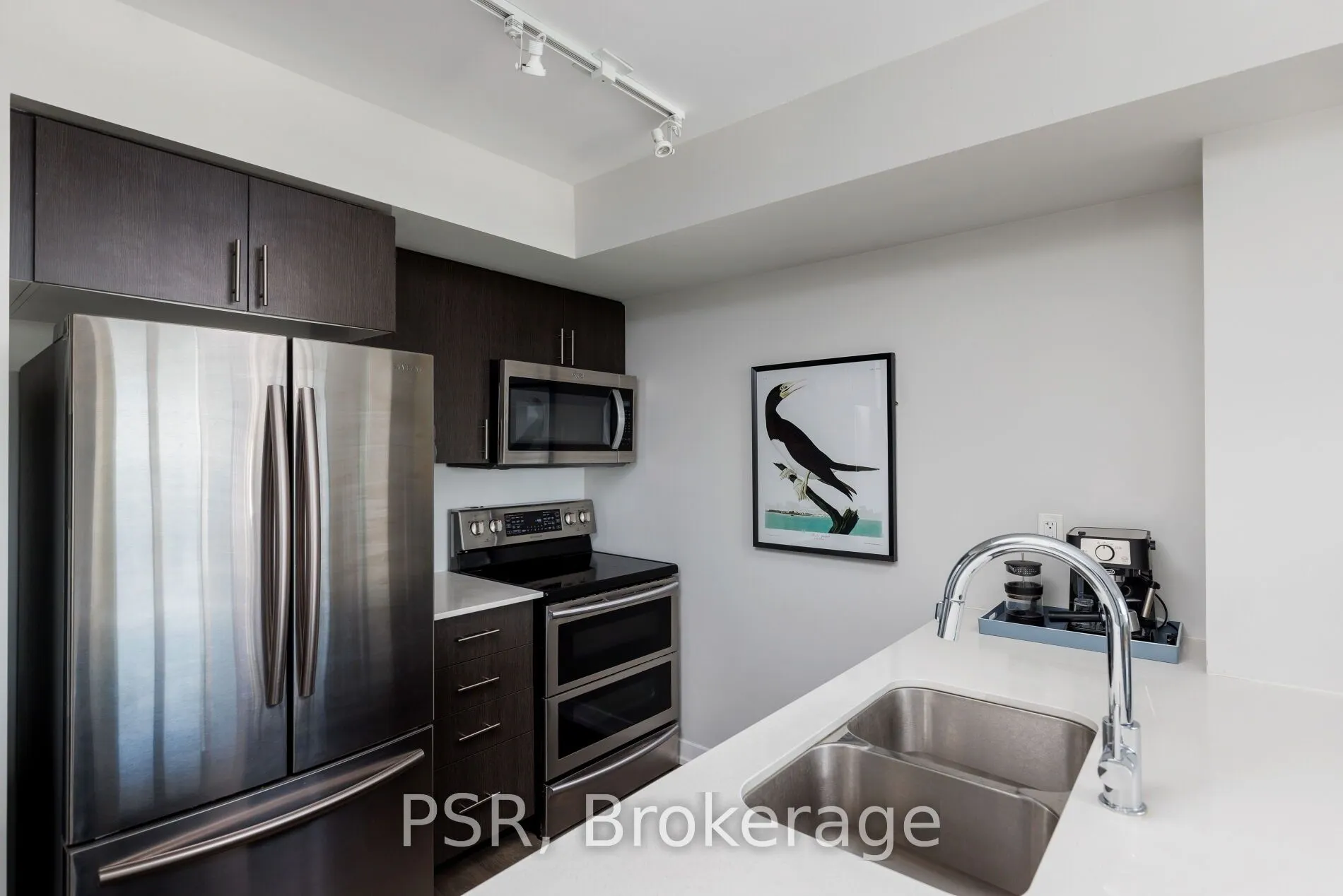 8 Trent Avenue, #1017