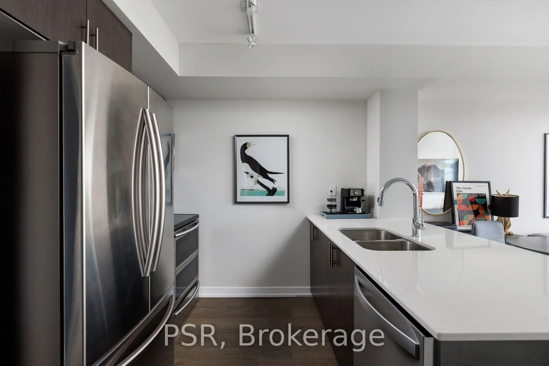 8 Trent Avenue, #1017