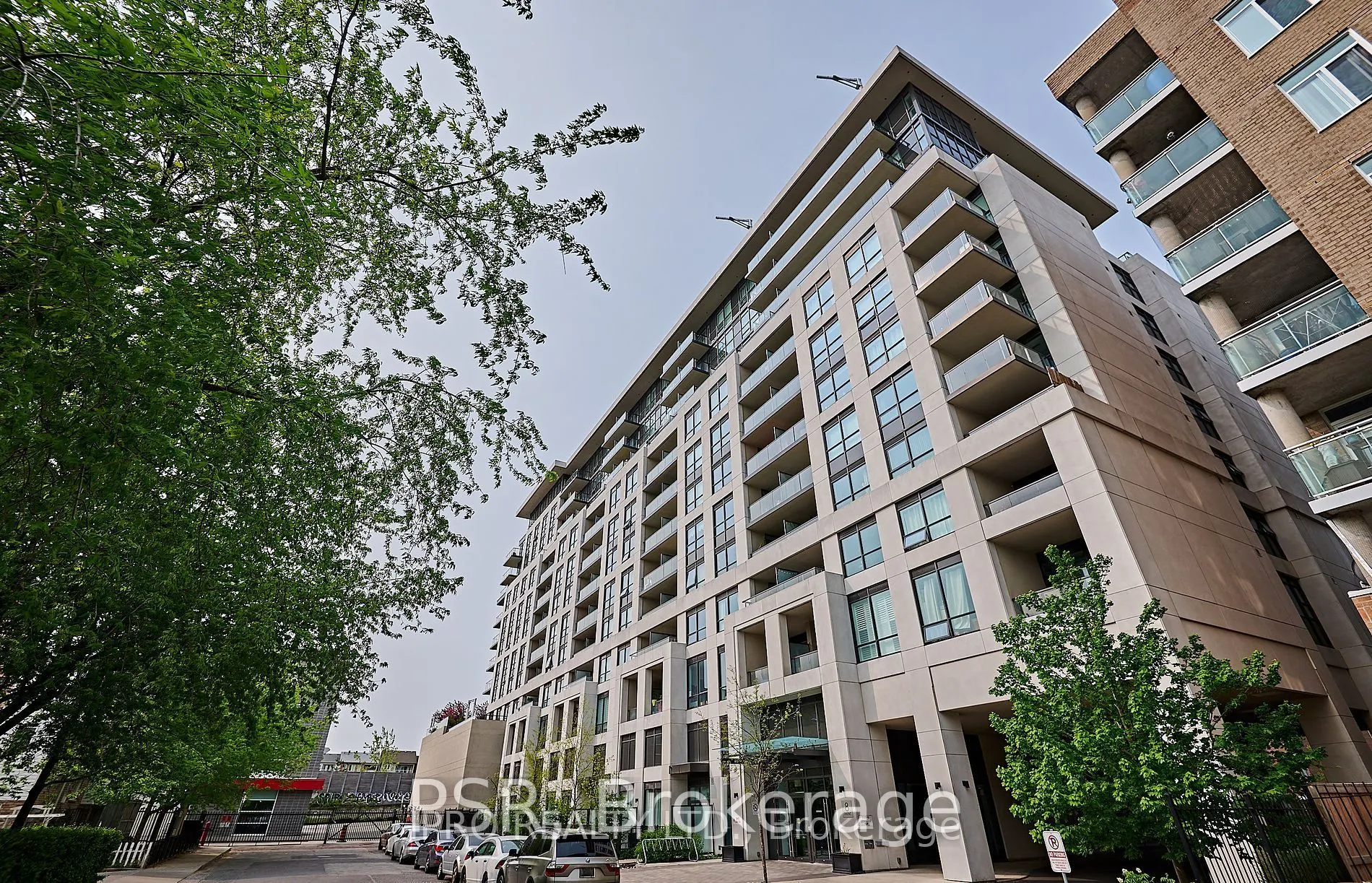 8 Trent Avenue, #1017