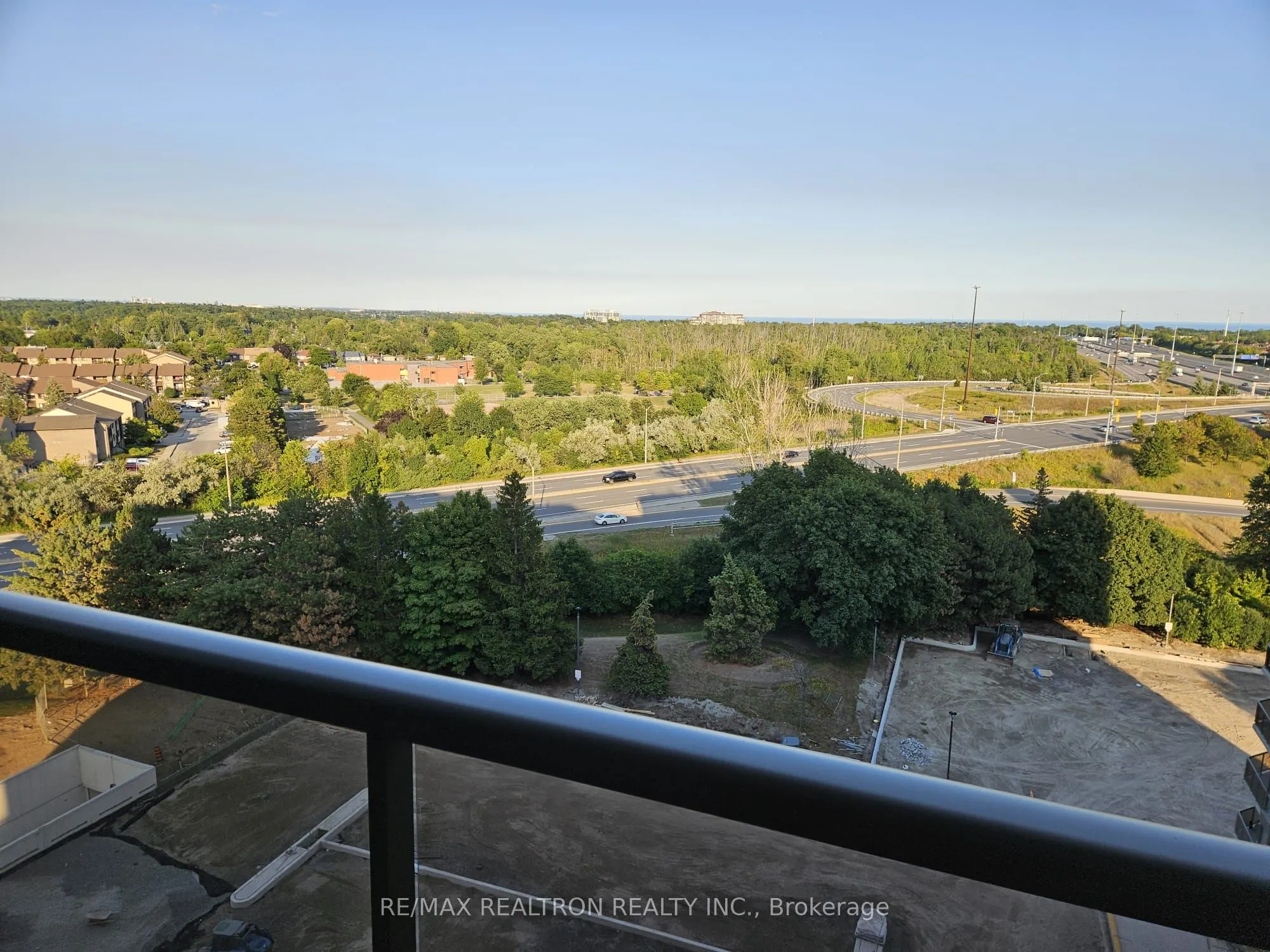 20 Dean Park Road, #1111