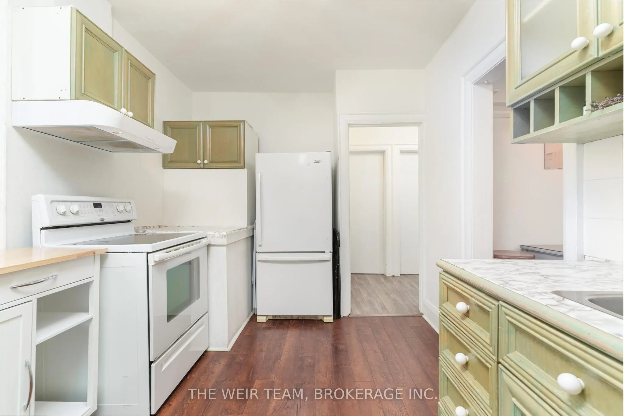 1155 Woodbine Avenue