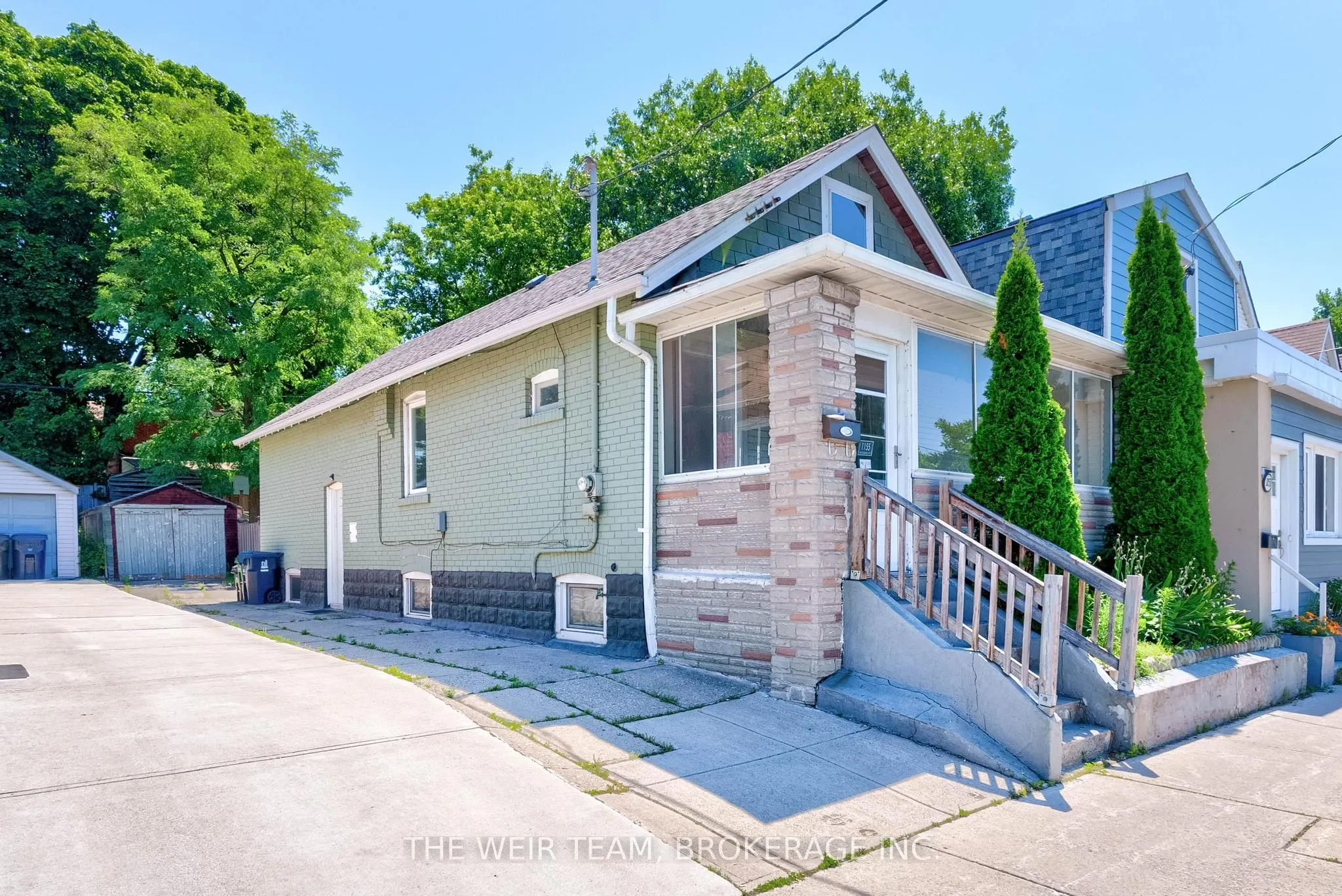 1155 Woodbine Avenue