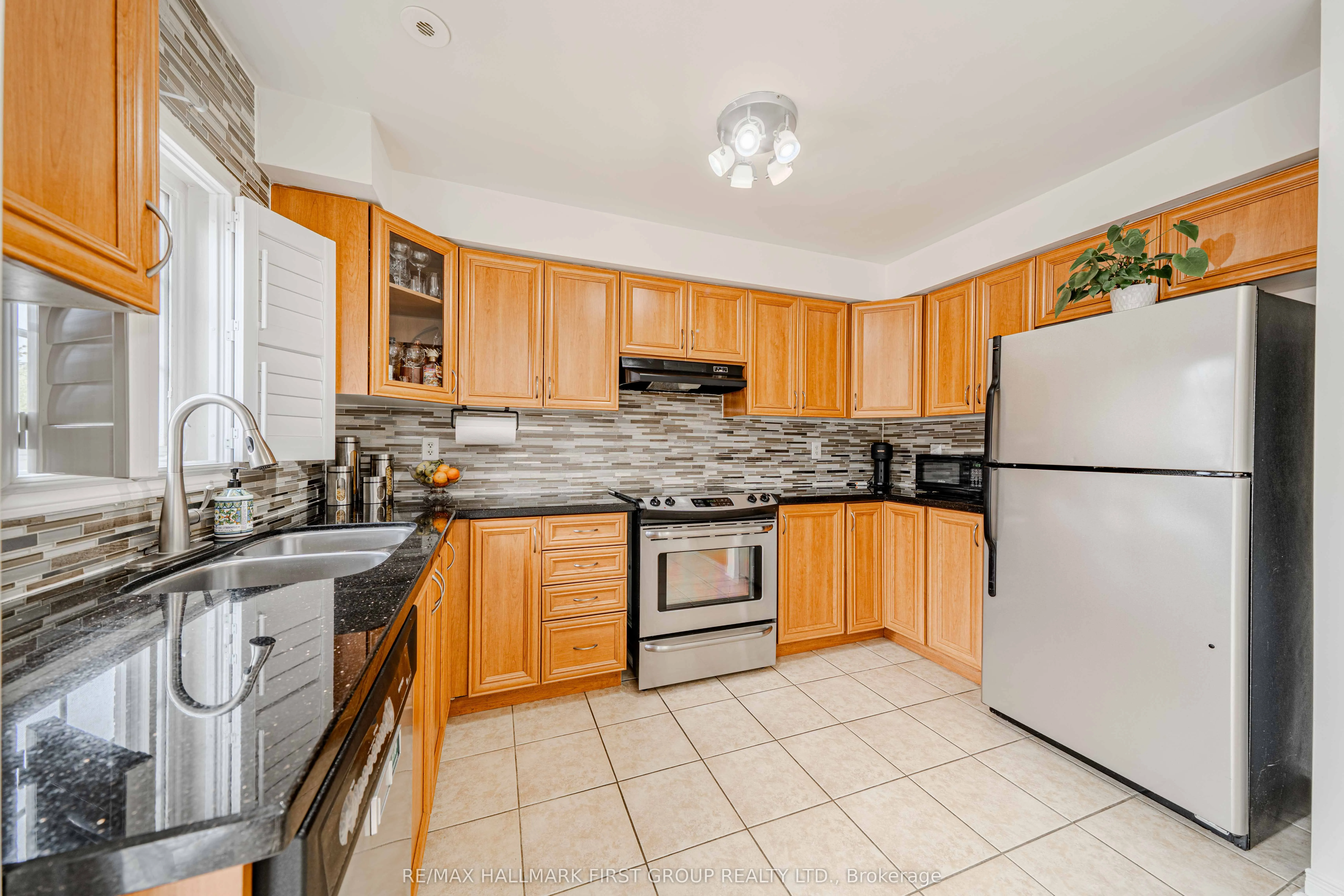 2790 Eglinton Avenue E, #1