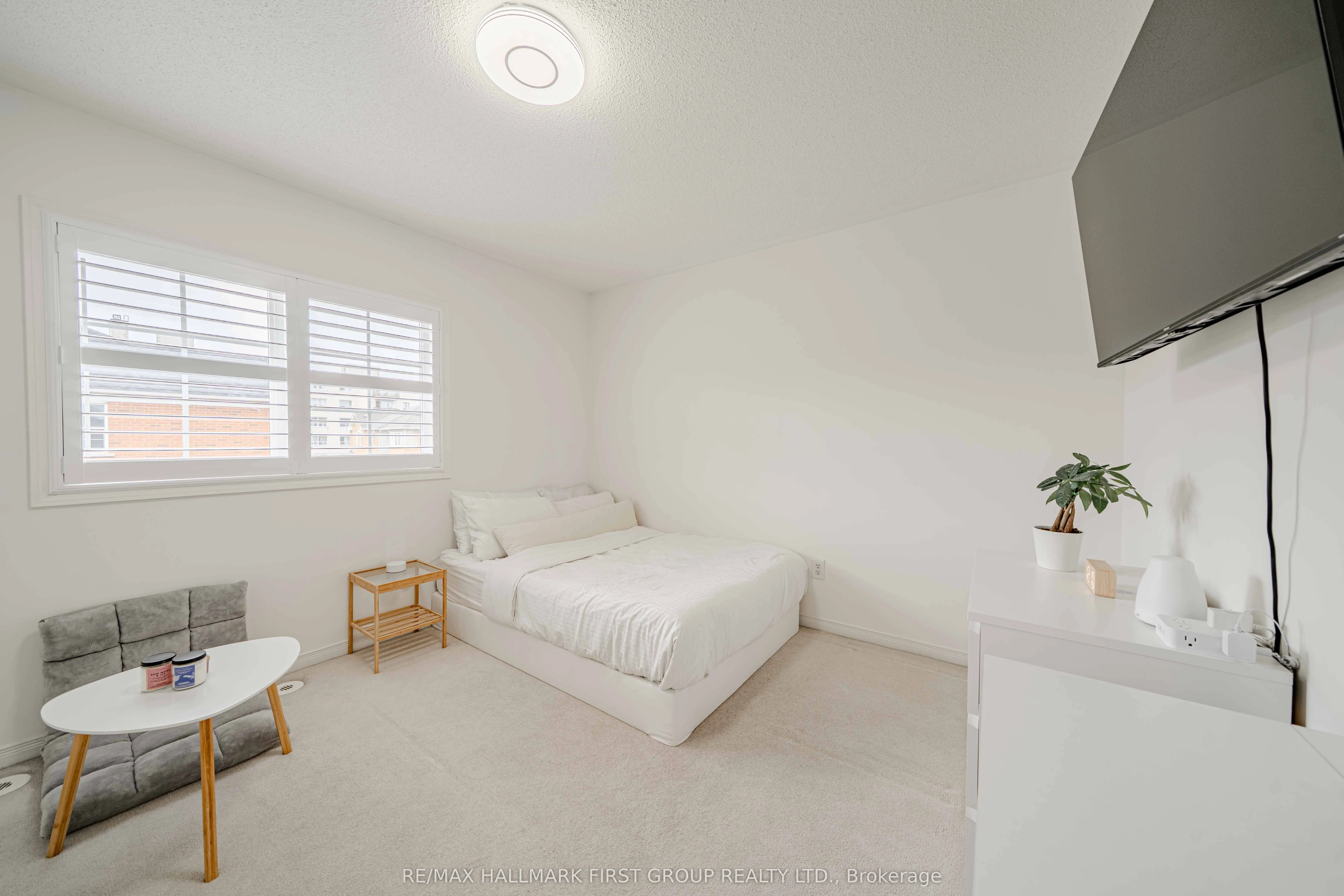 2790 Eglinton Avenue E, #1