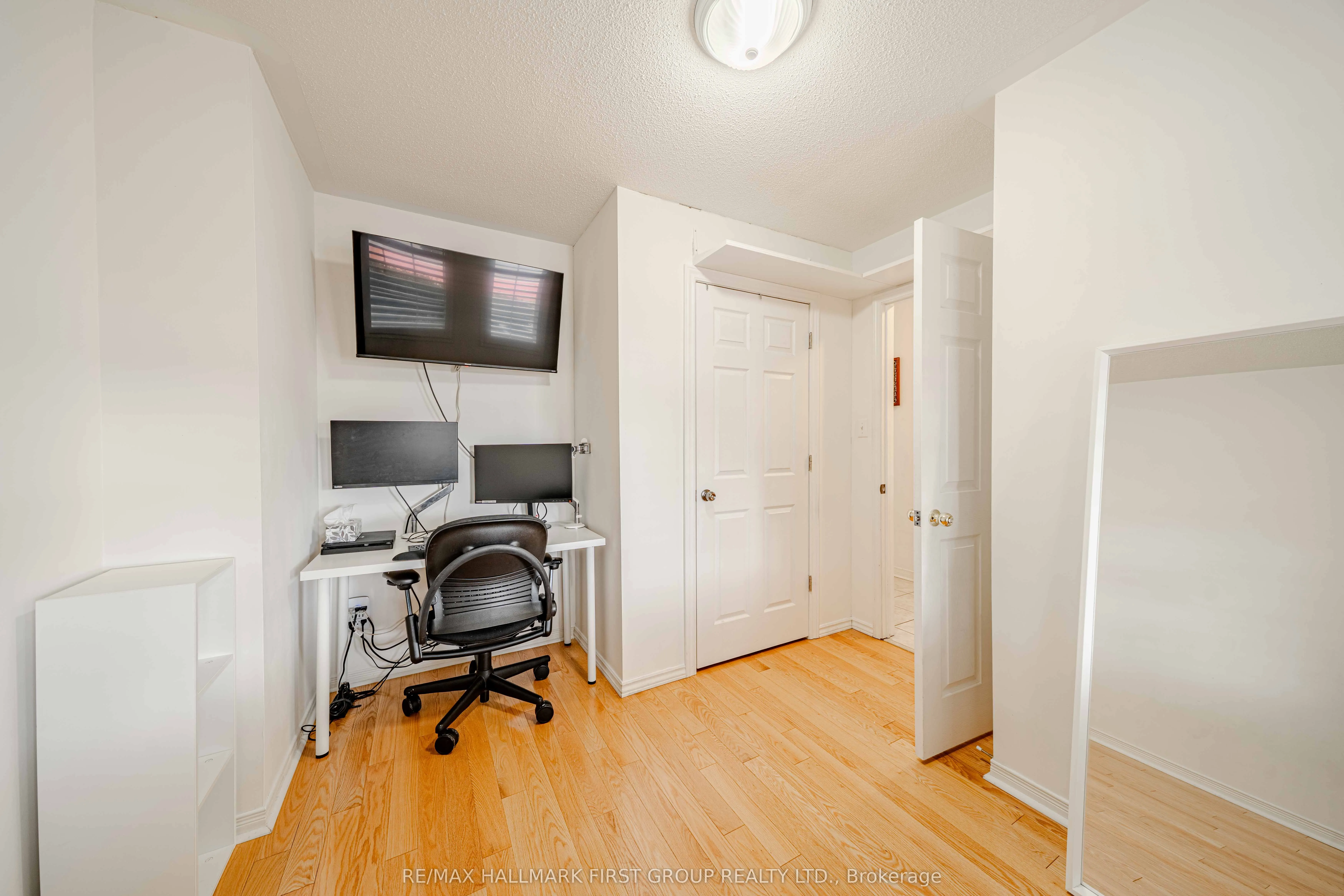 2790 Eglinton Avenue E, #1