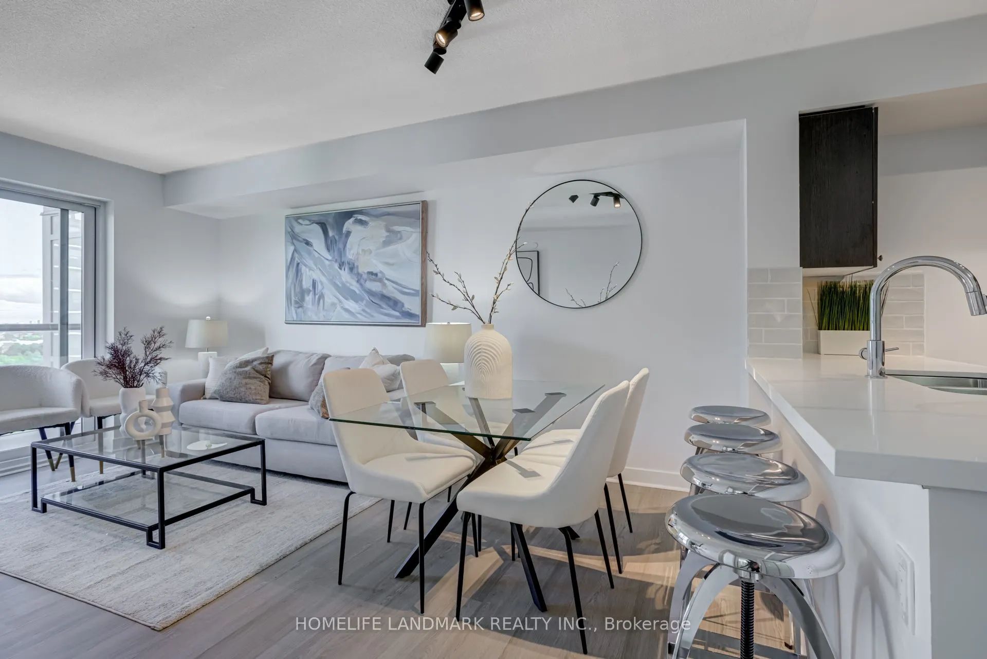 1346 Danforth Road, #1116