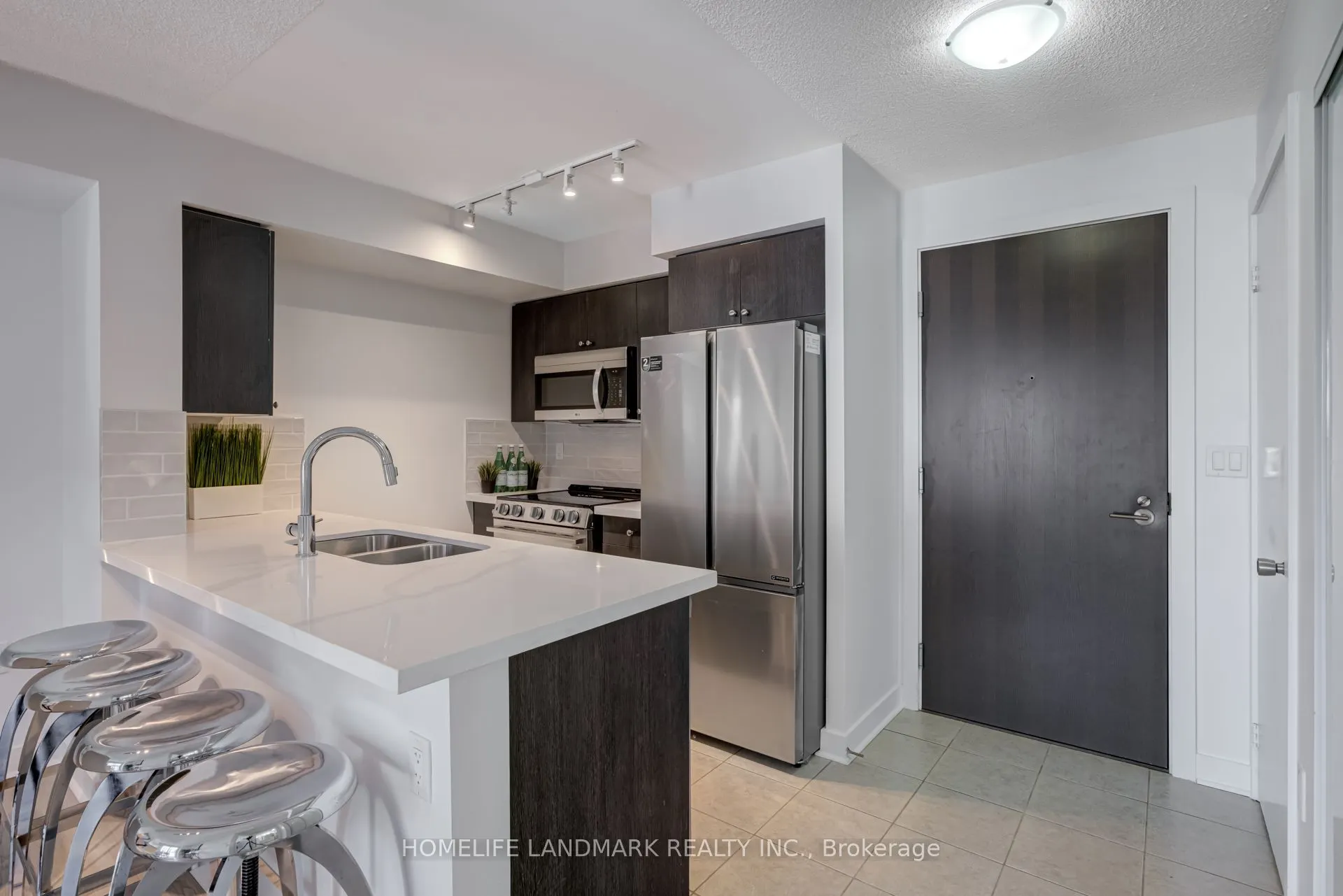 1346 Danforth Road, #1116
