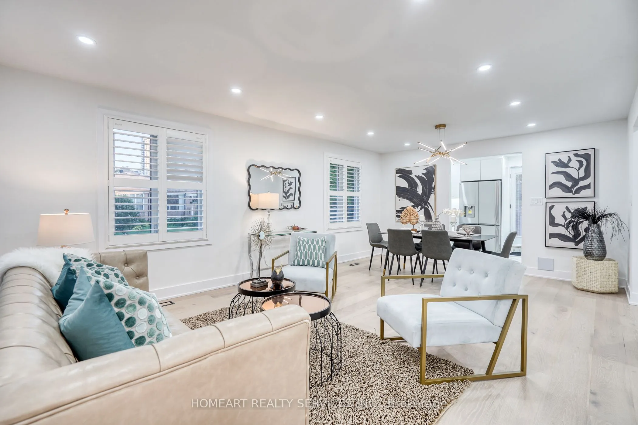 35 Munford Crescent