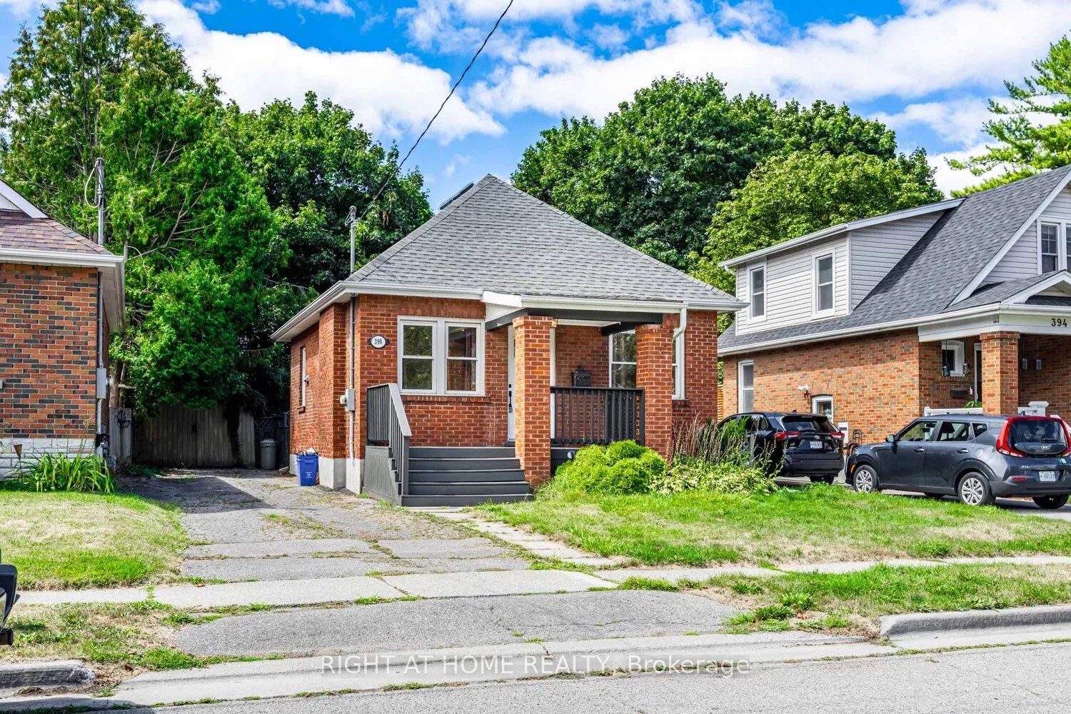 390 Jarvis Street