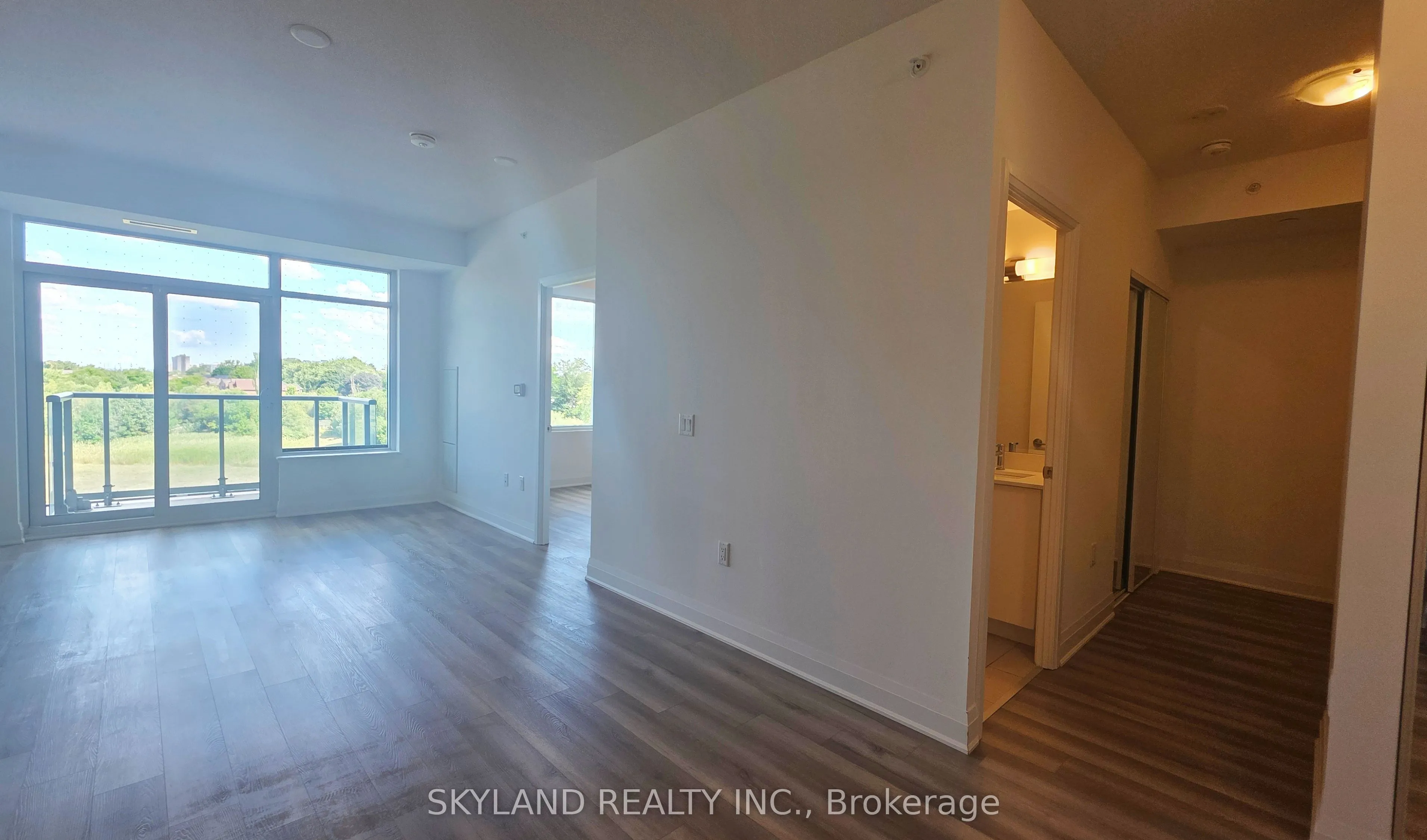 3220 Sheppard Avenue E, #222