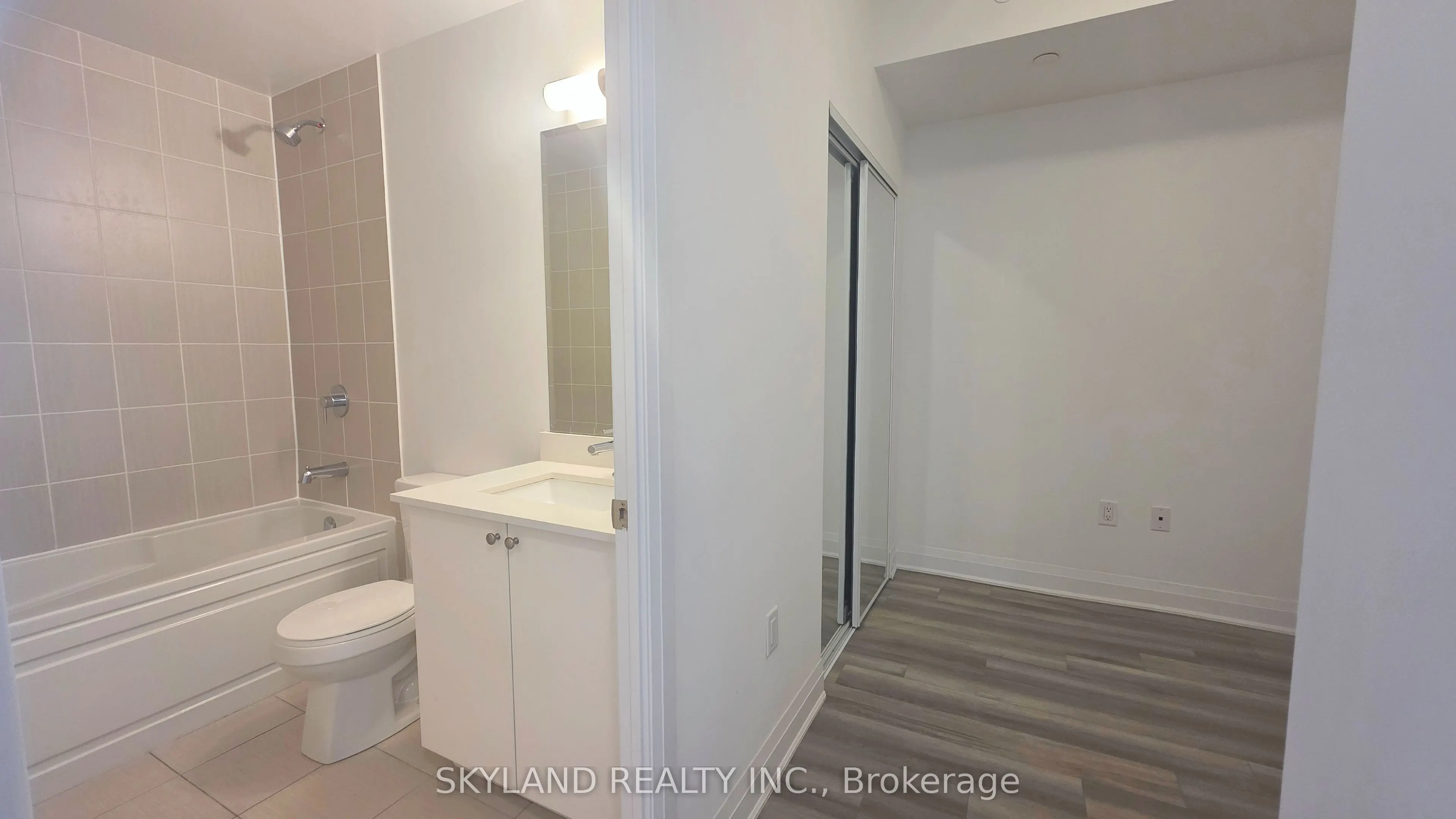 3220 Sheppard Avenue E, #222