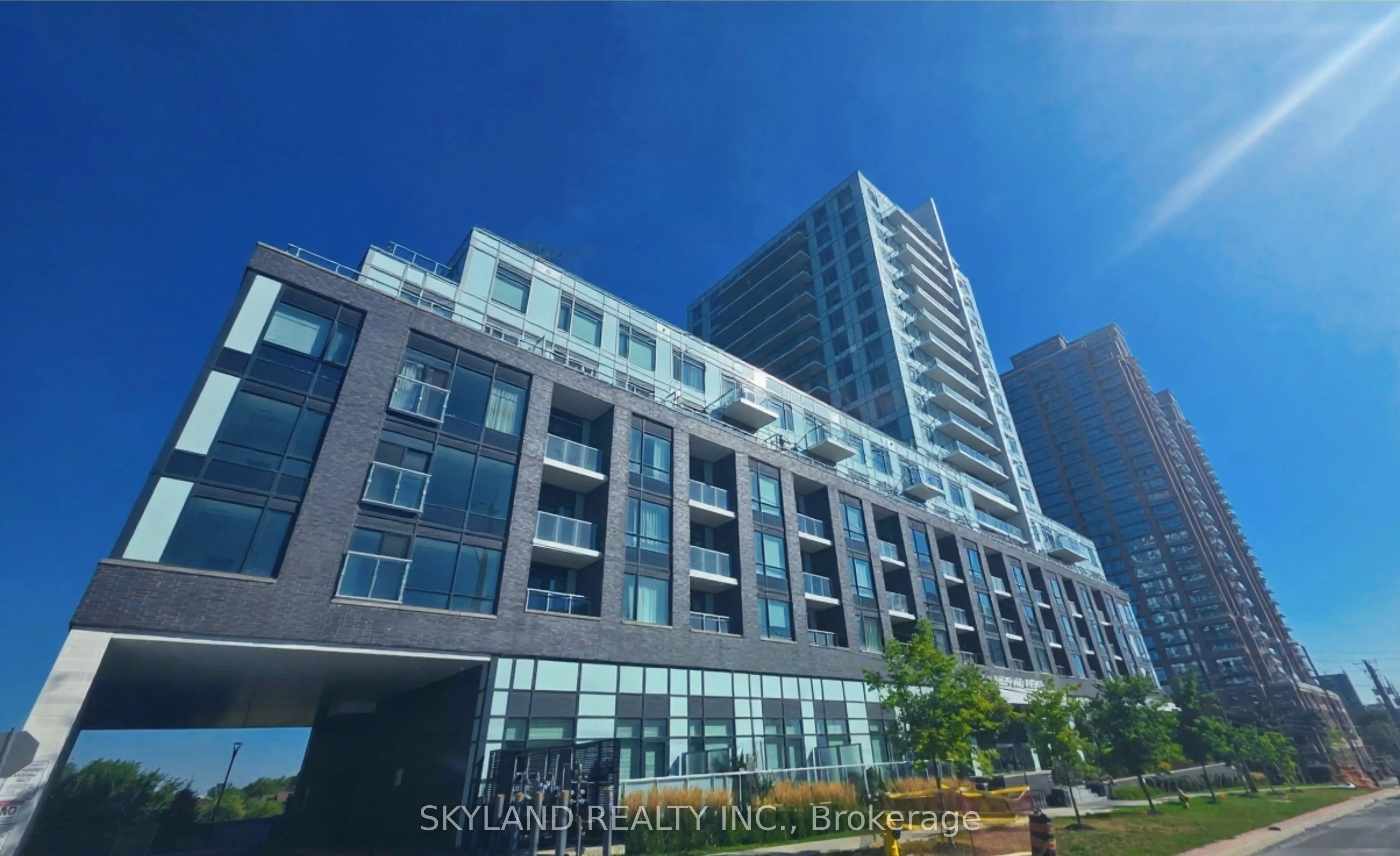 3220 Sheppard Avenue E, #222