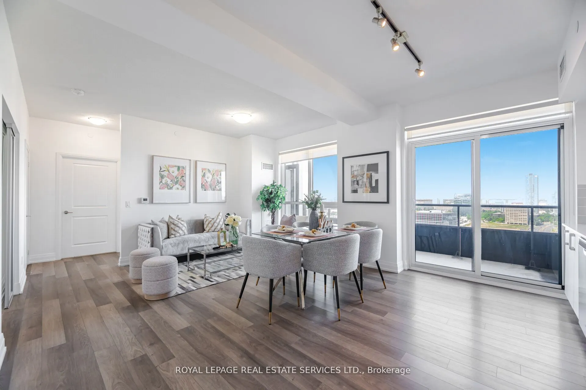 3121 Sheppard Avenue E, #2005