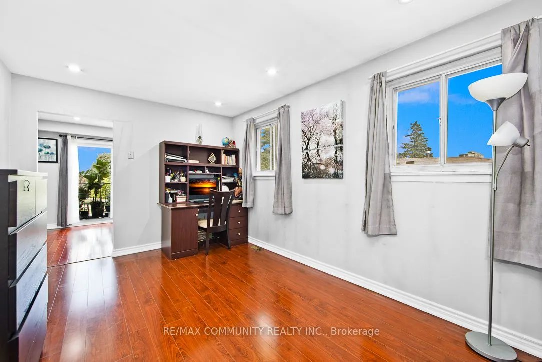 17 Tineta Crescent
