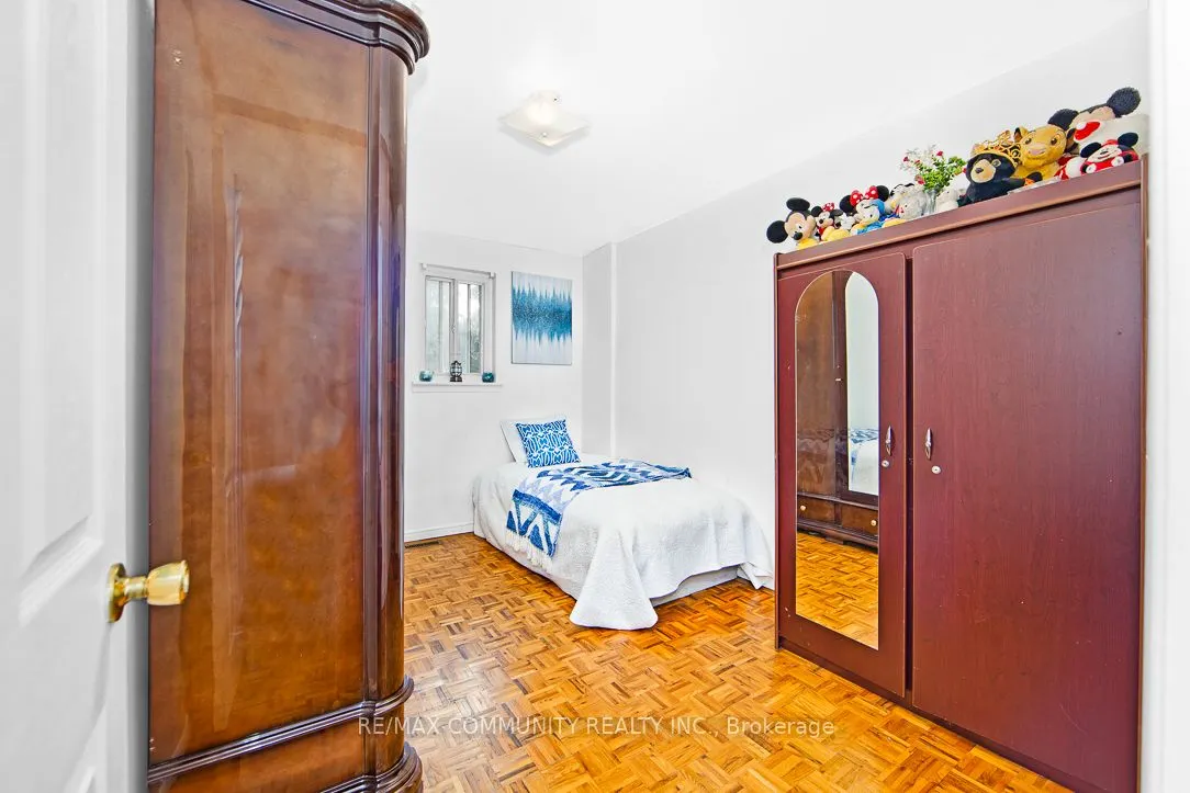 17 Tineta Crescent