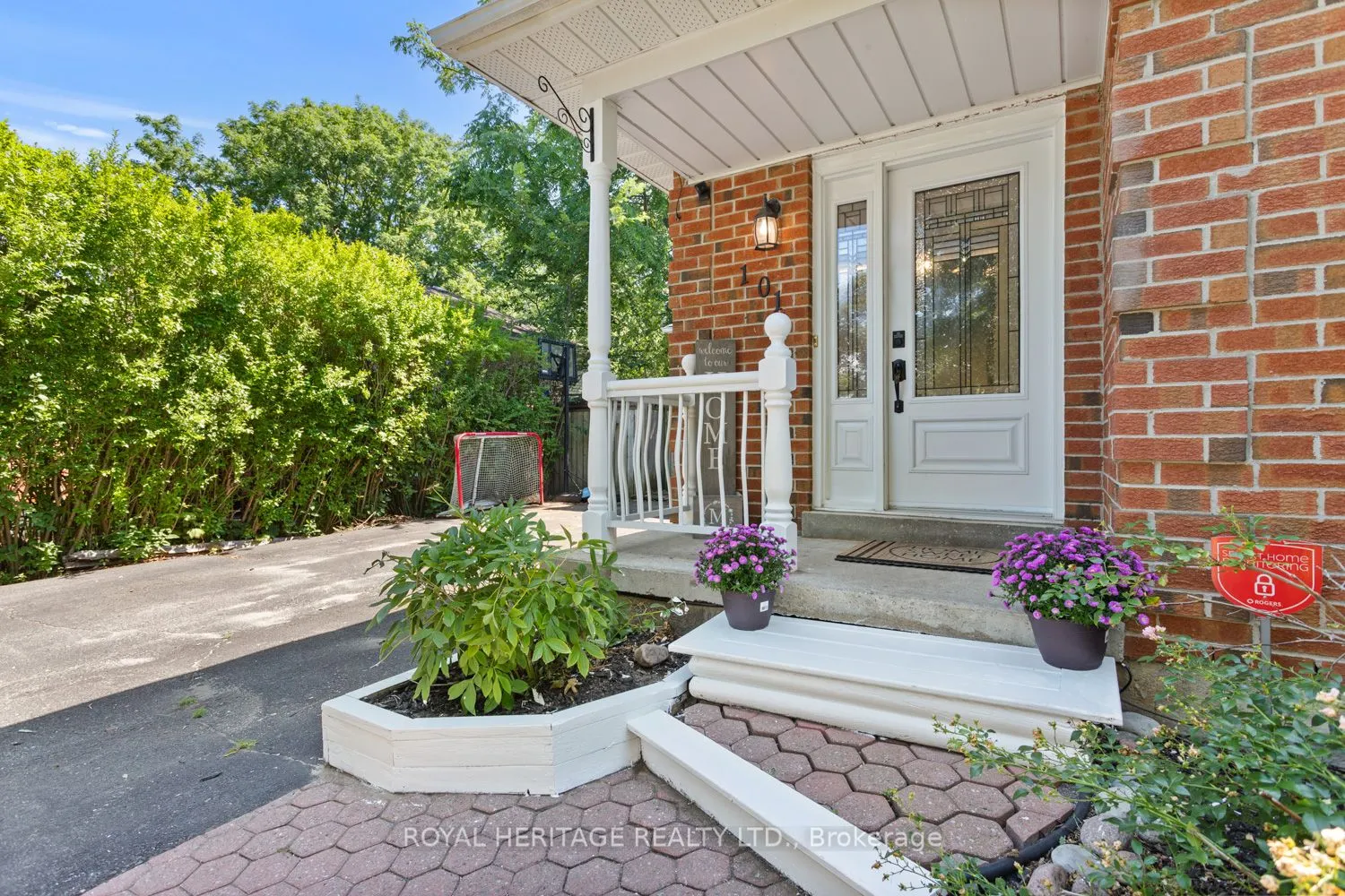 101 Hart Boulevard