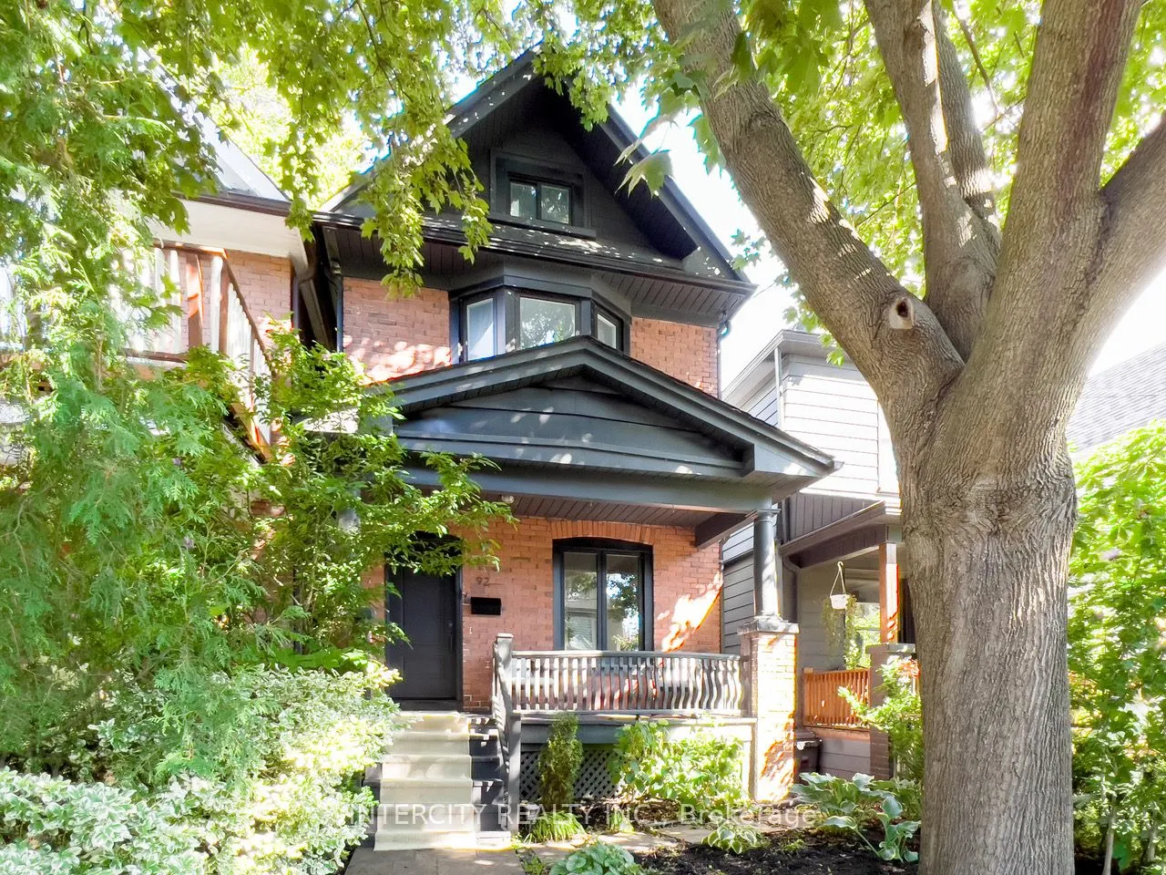 92 Dagmar Avenue