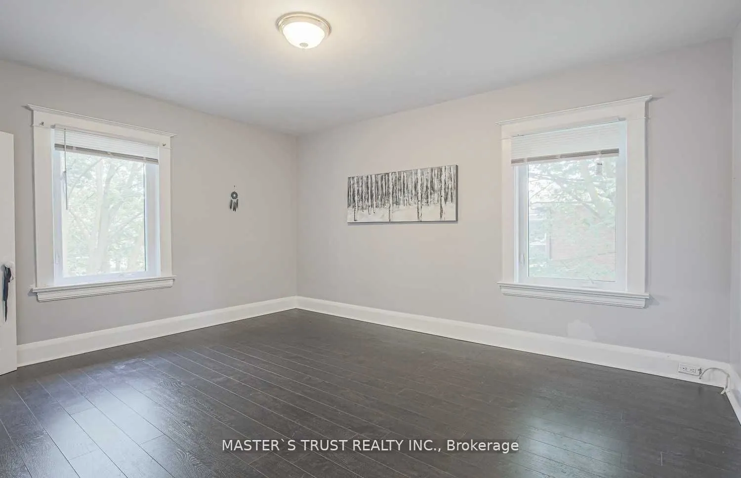 2668 Midland Avenue, #Upper