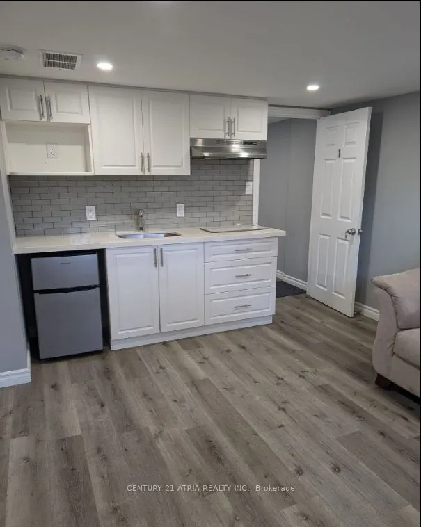 1118 Warden Avenue, #Bsmt #1