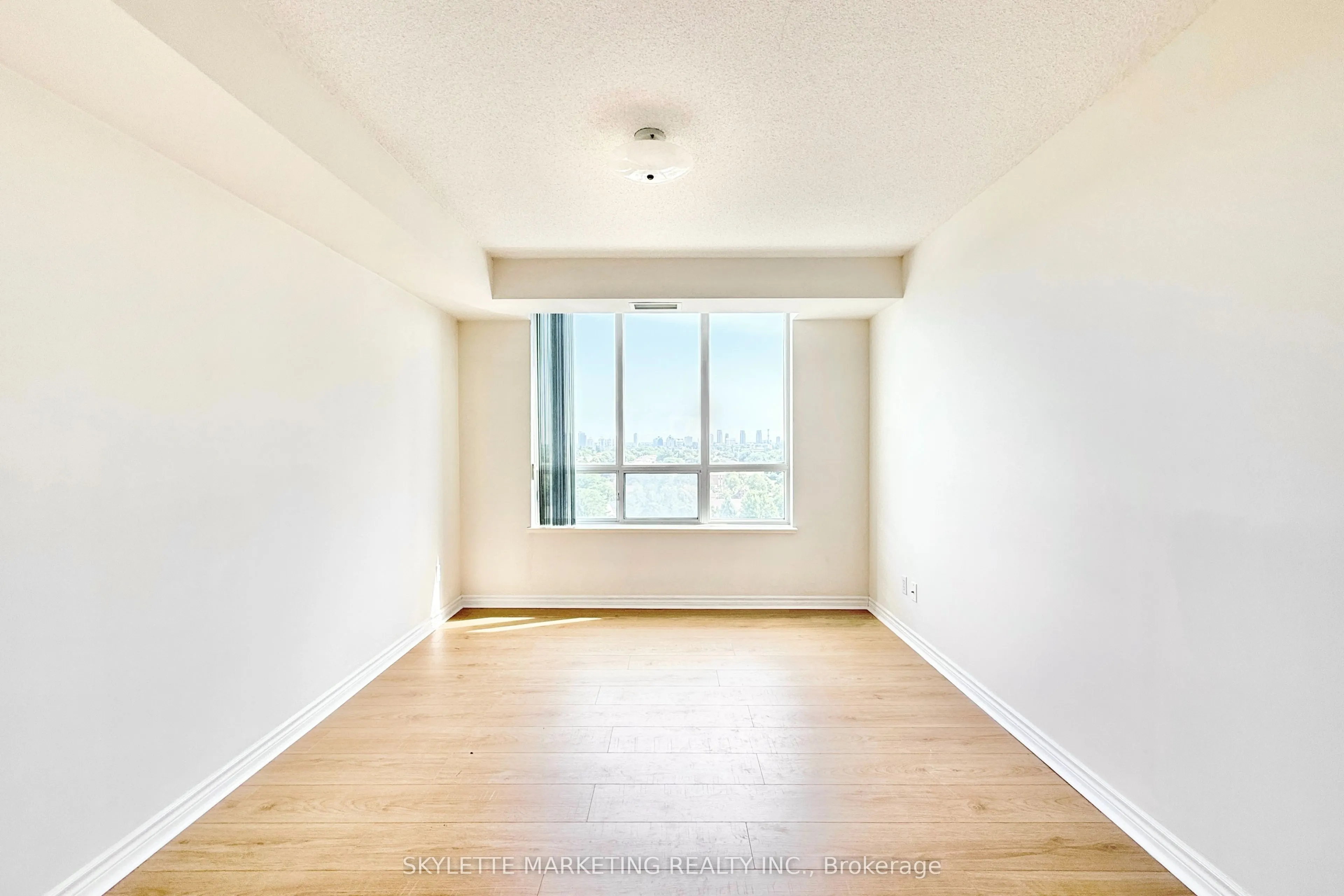 5039 Finch Avenue E, #1109