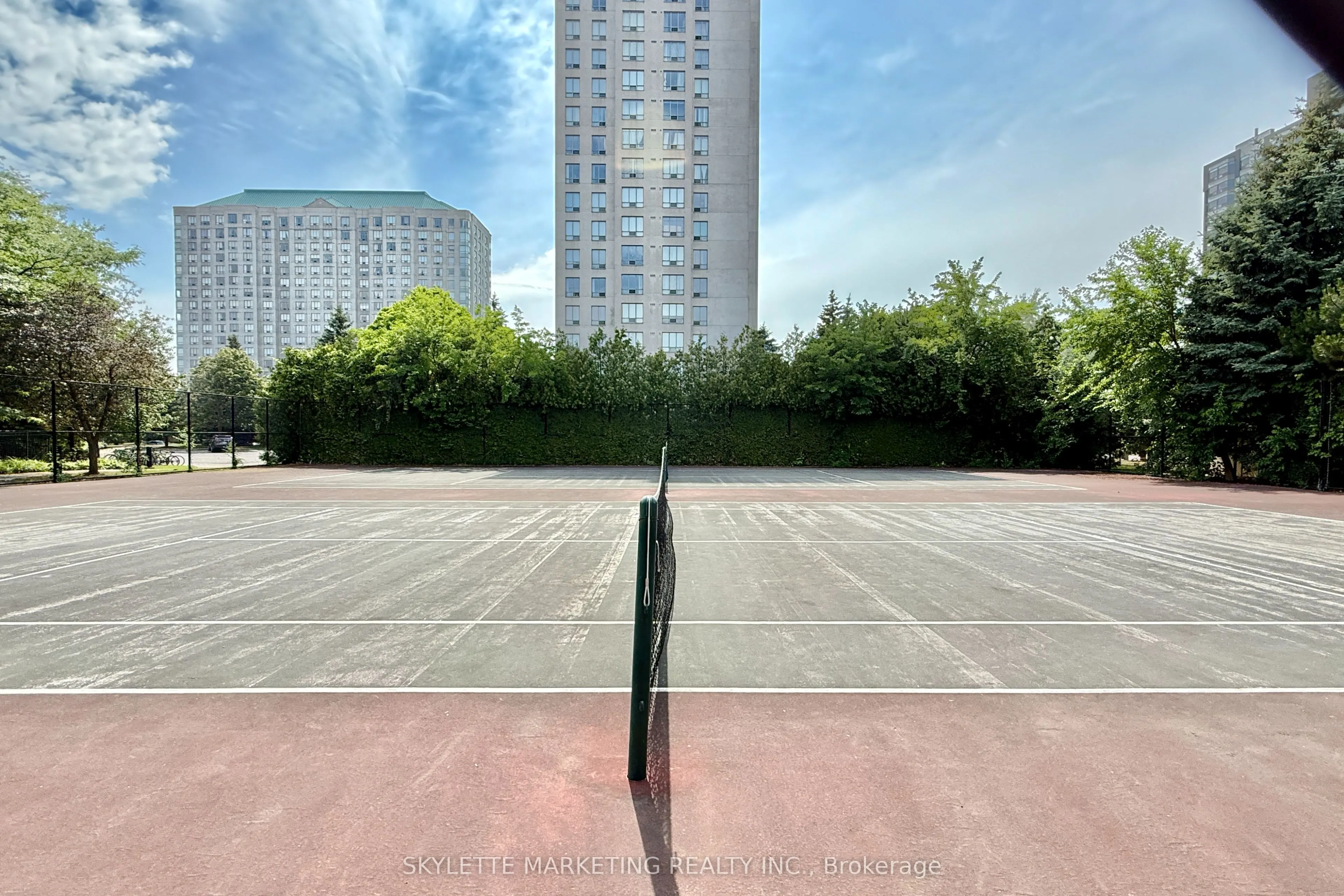 5039 Finch Avenue E, #1109