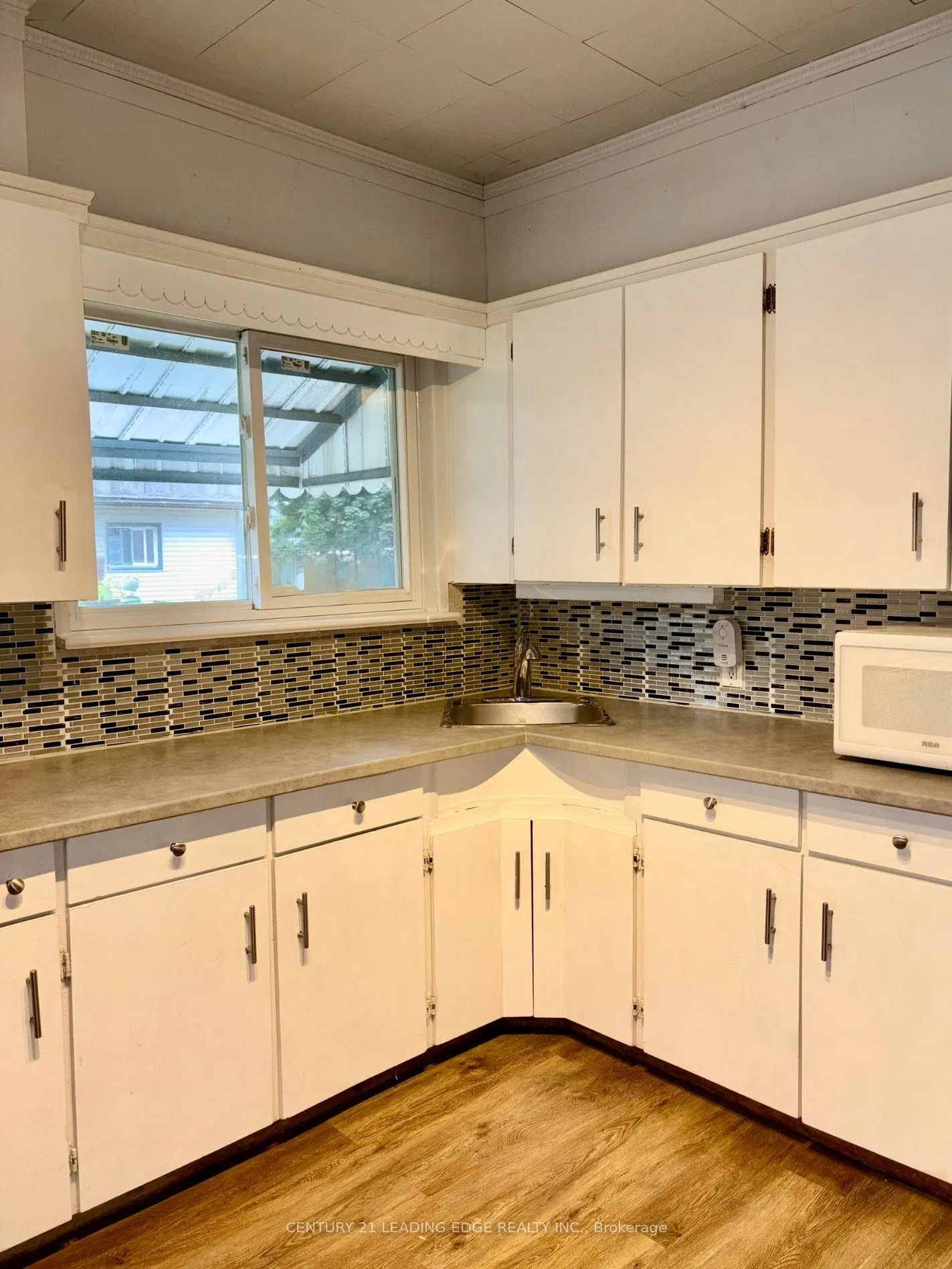 128 Summer Street, #MAIN