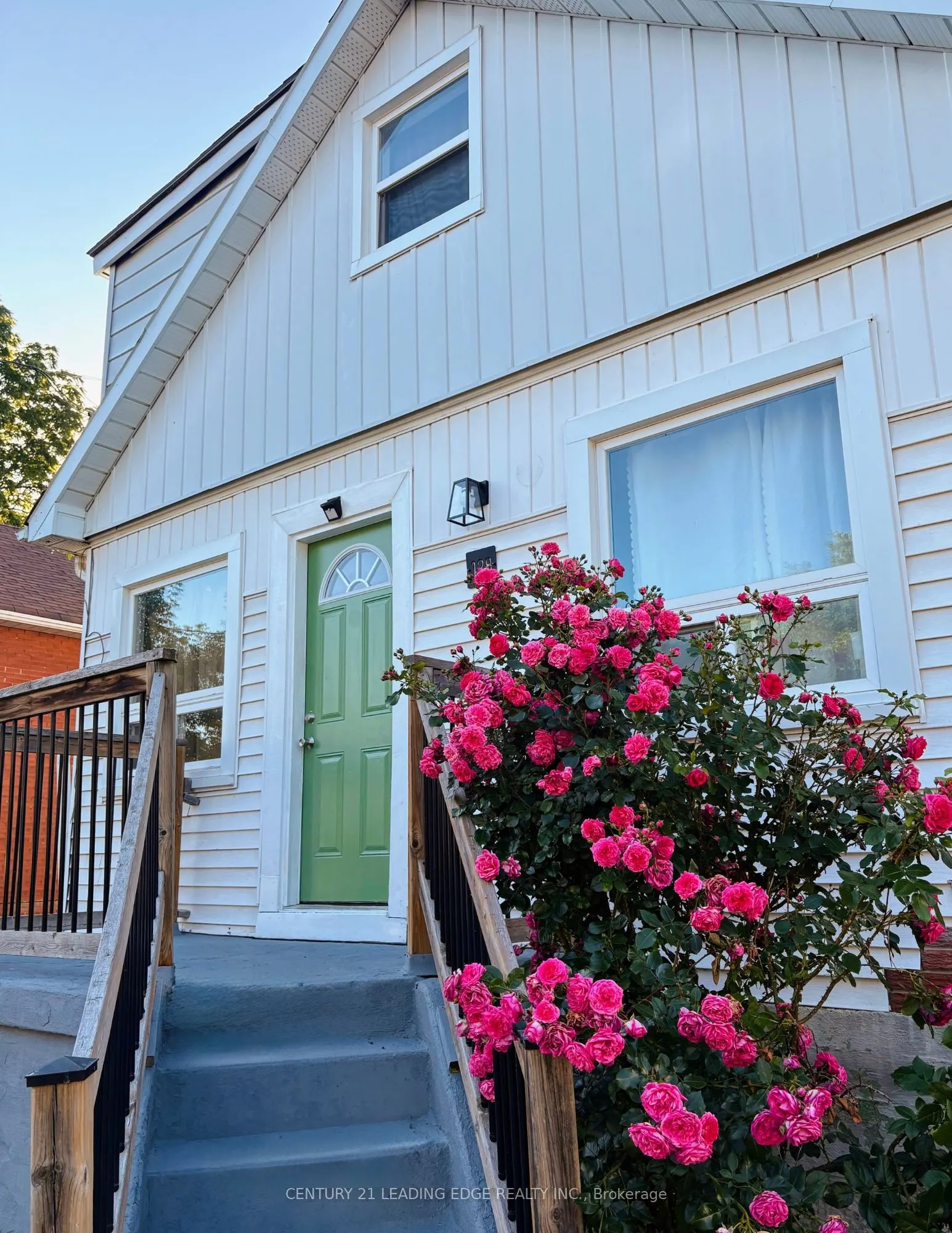 128 Summer Street, #MAIN