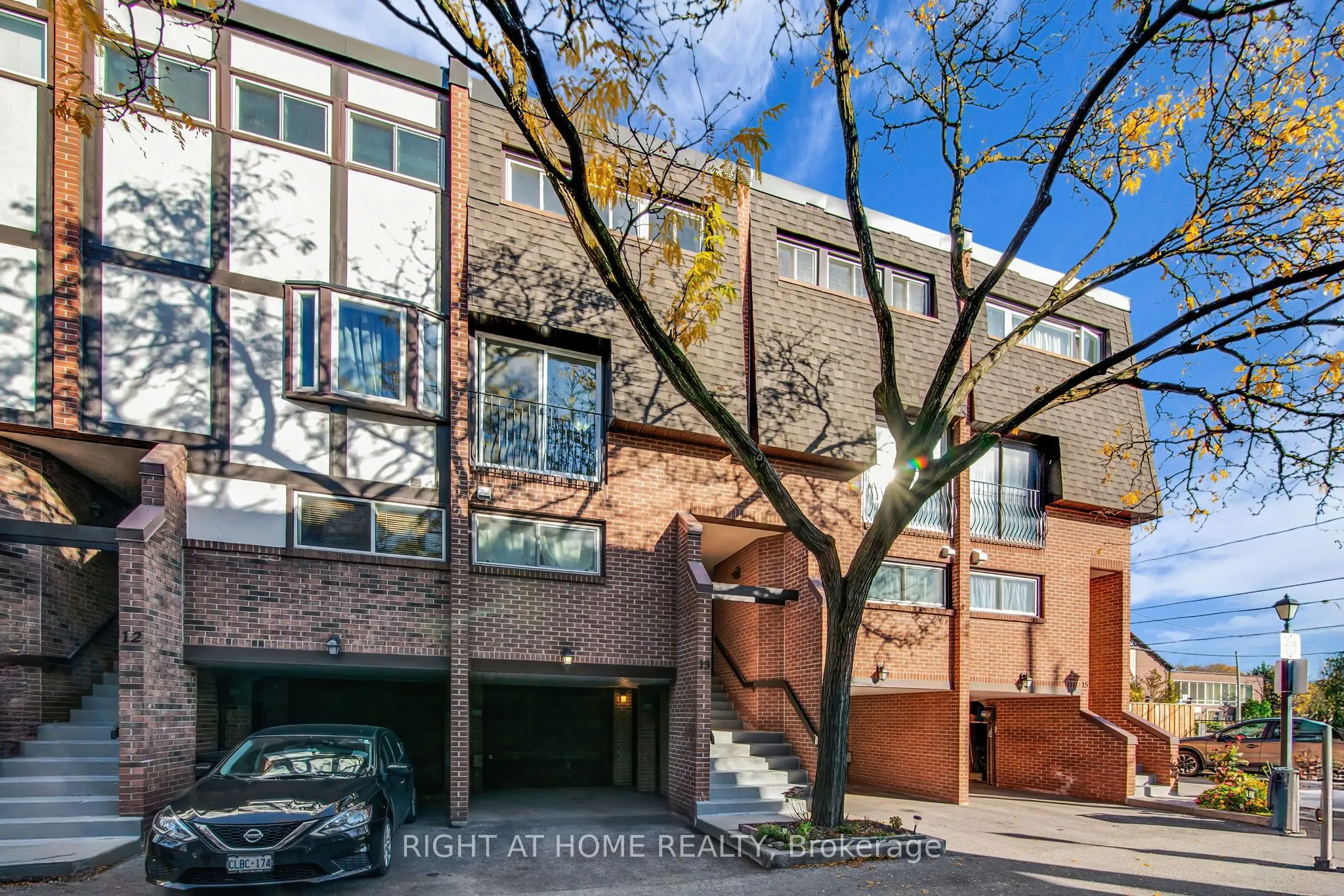 2716 St Clair Avenue E, #13