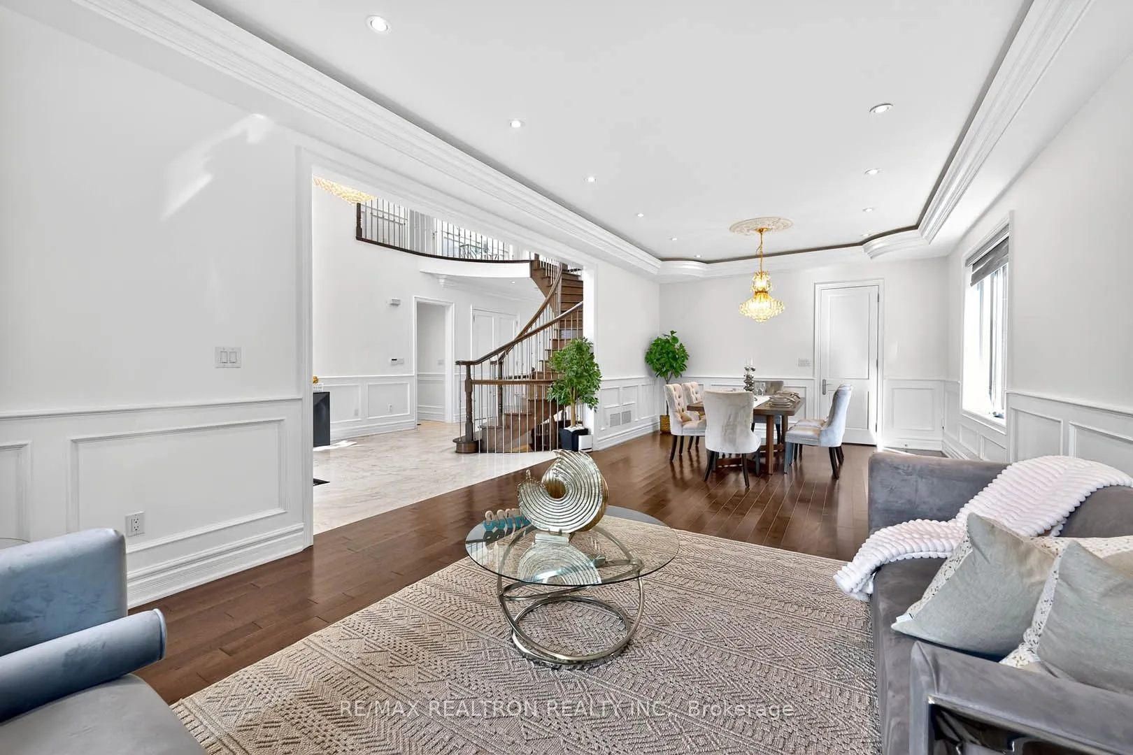 63 Reidmount Avenue