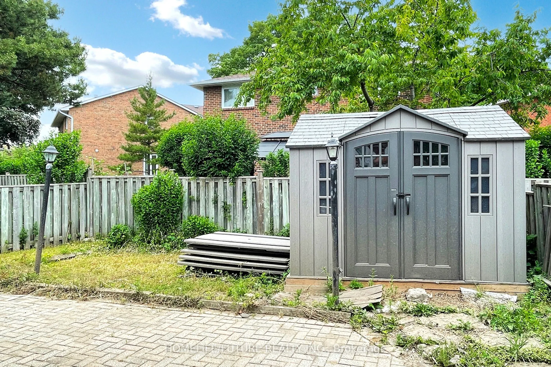 75 Calverley Trail