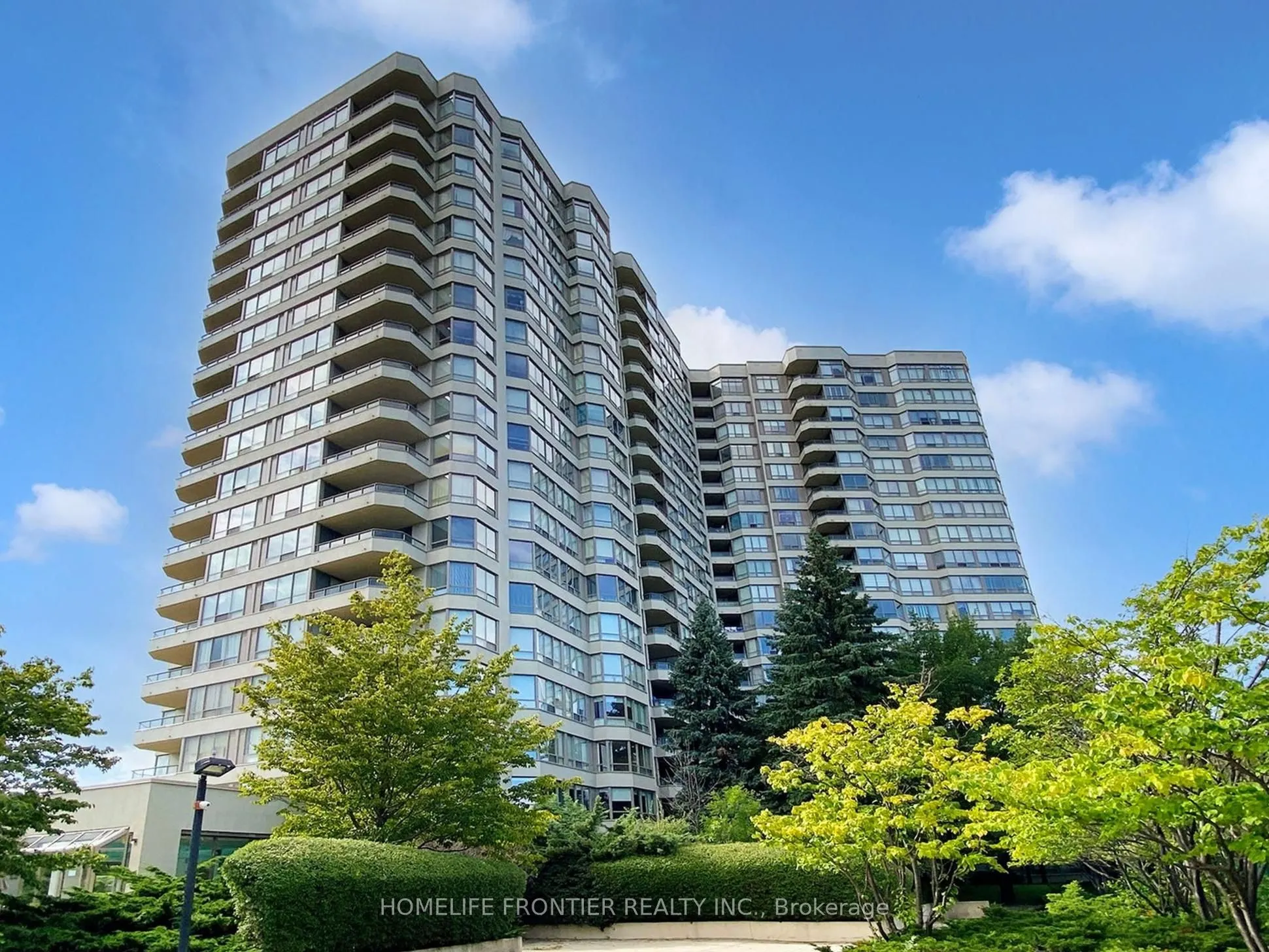 175 Bamburgh Circle, #215
