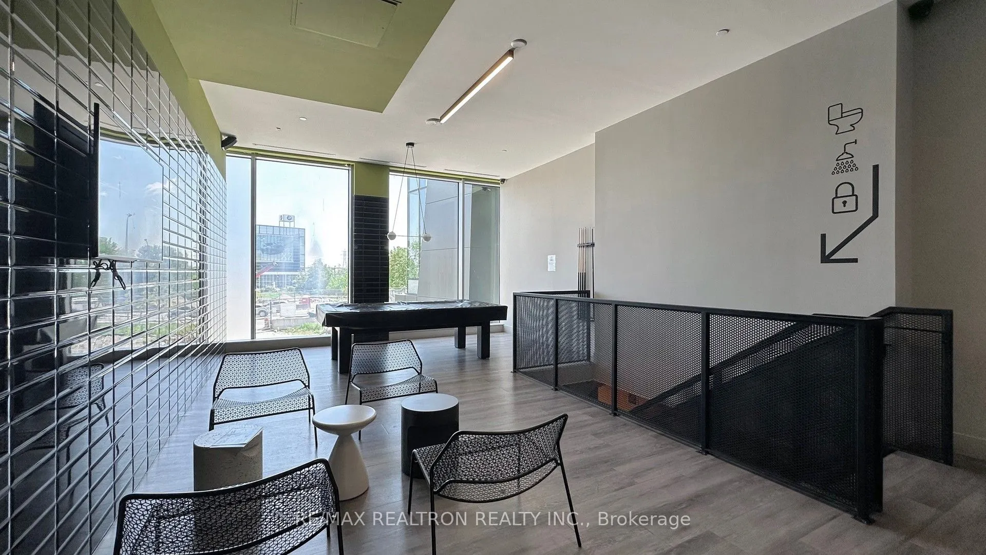 45 Baseball Place, #611
