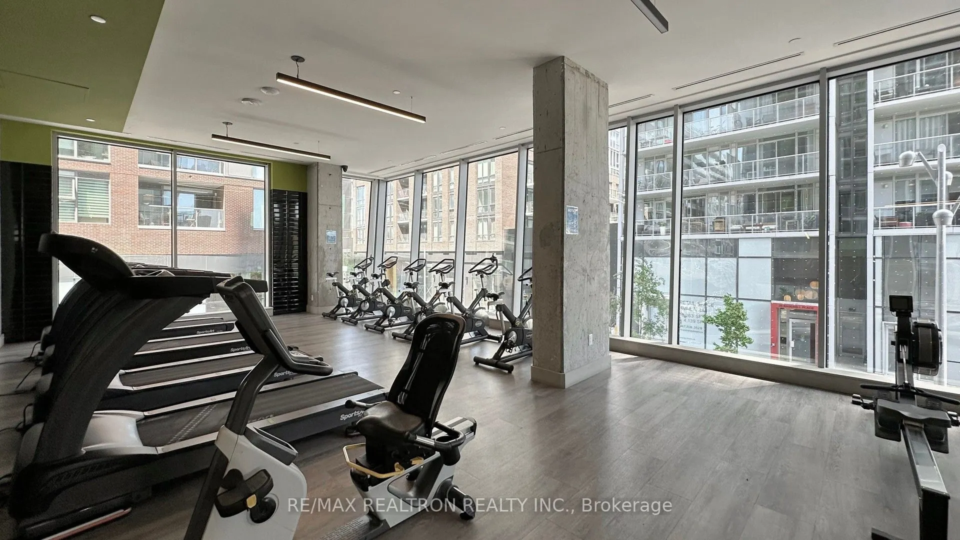 45 Baseball Place, #611