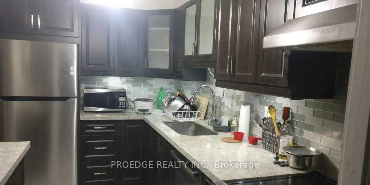 5 Massey Square, #102