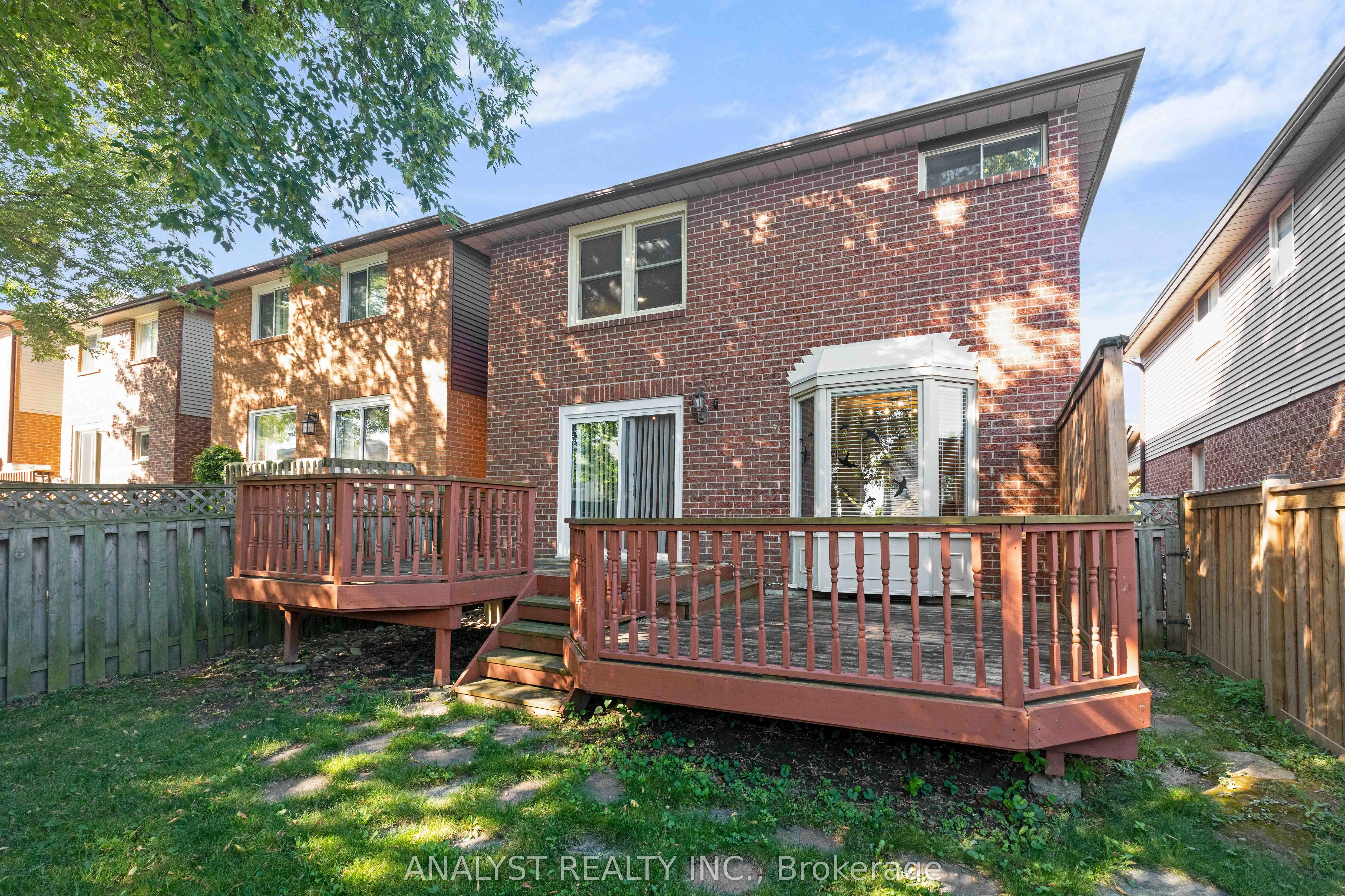 1090 longbow Drive