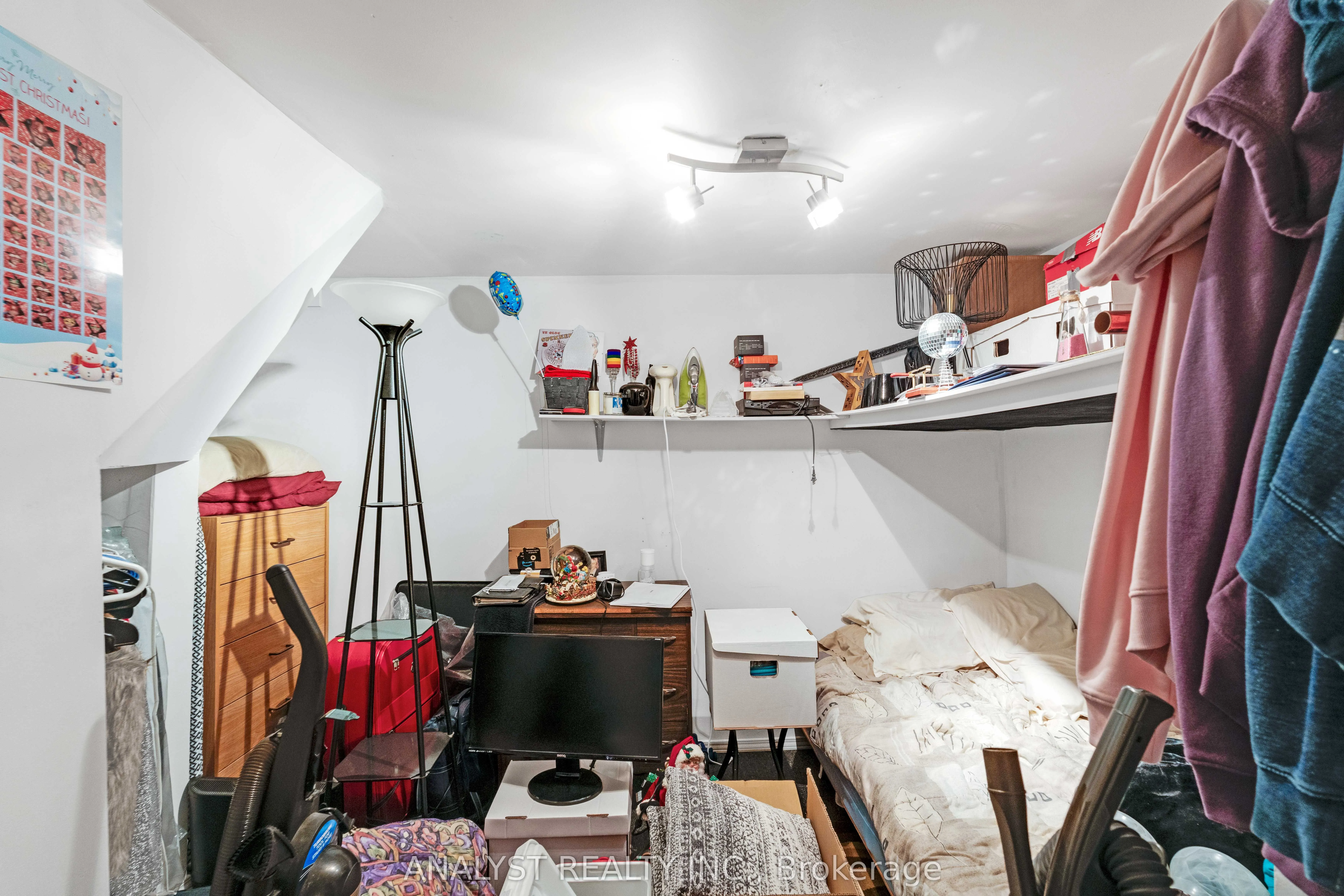 1090 longbow Drive